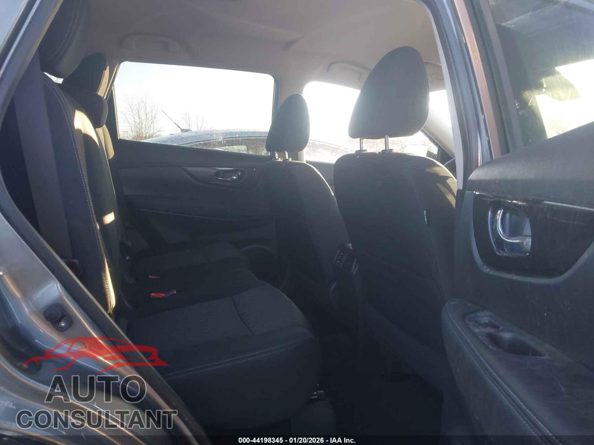 NISSAN ROGUE 2019 - KNMAT2MV7KP545233