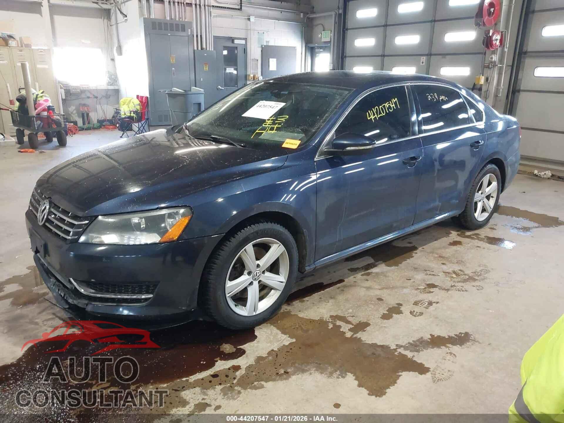VOLKSWAGEN PASSAT 2012 - 1VWBN7A36CC054673