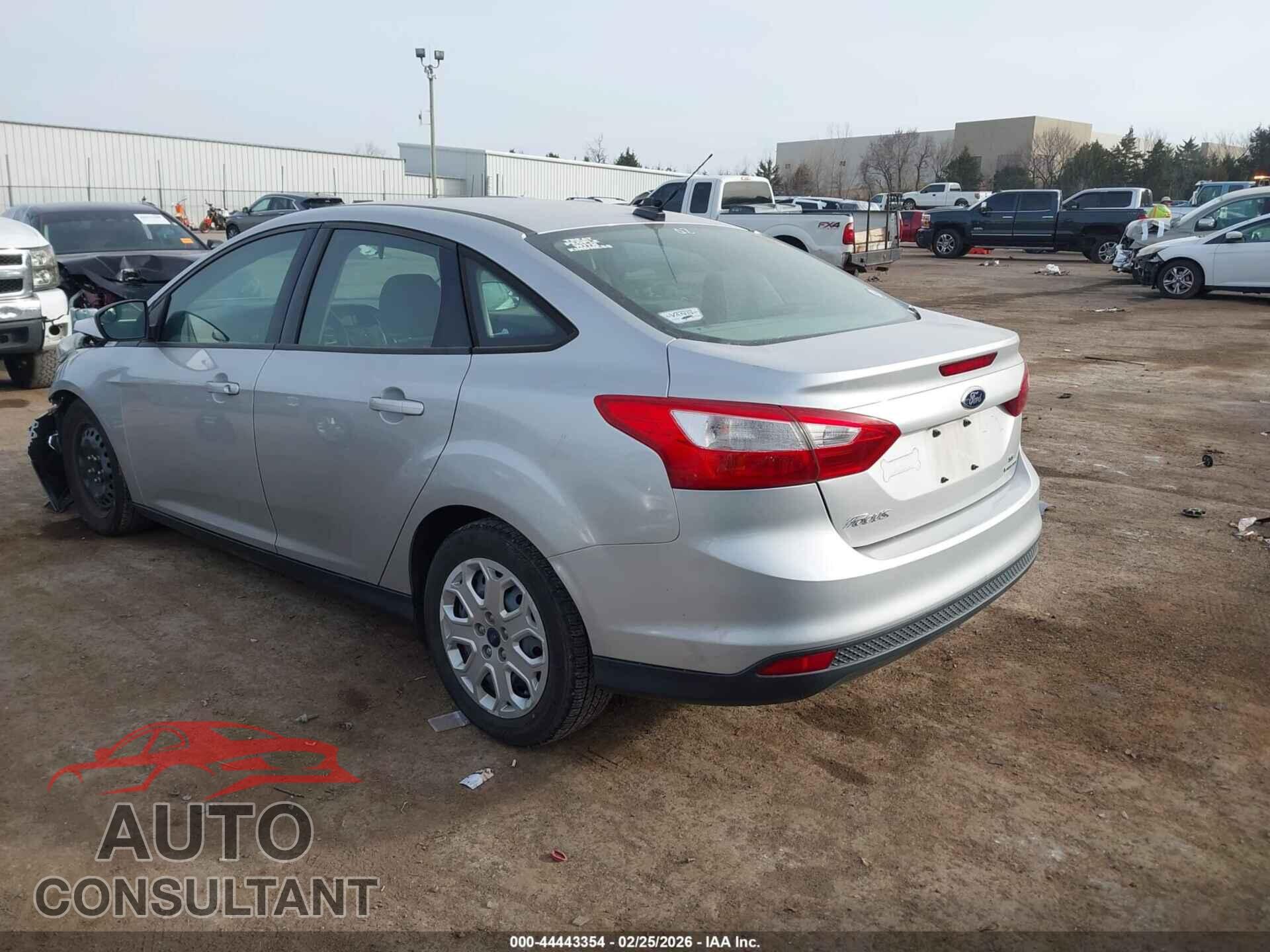 FORD FOCUS 2012 - 1FAHP3F27CL422073