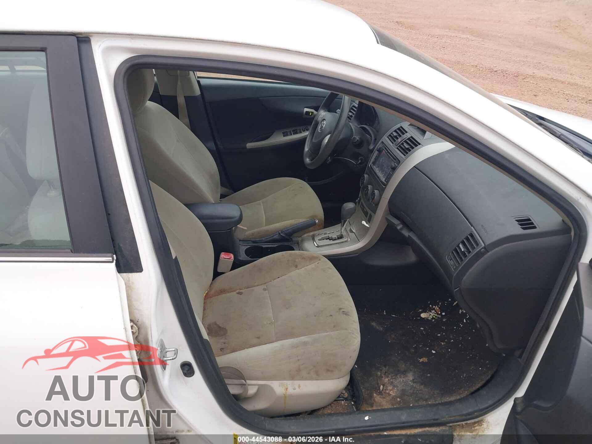 TOYOTA COROLLA 2013 - 2T1BU4EE6DC064712