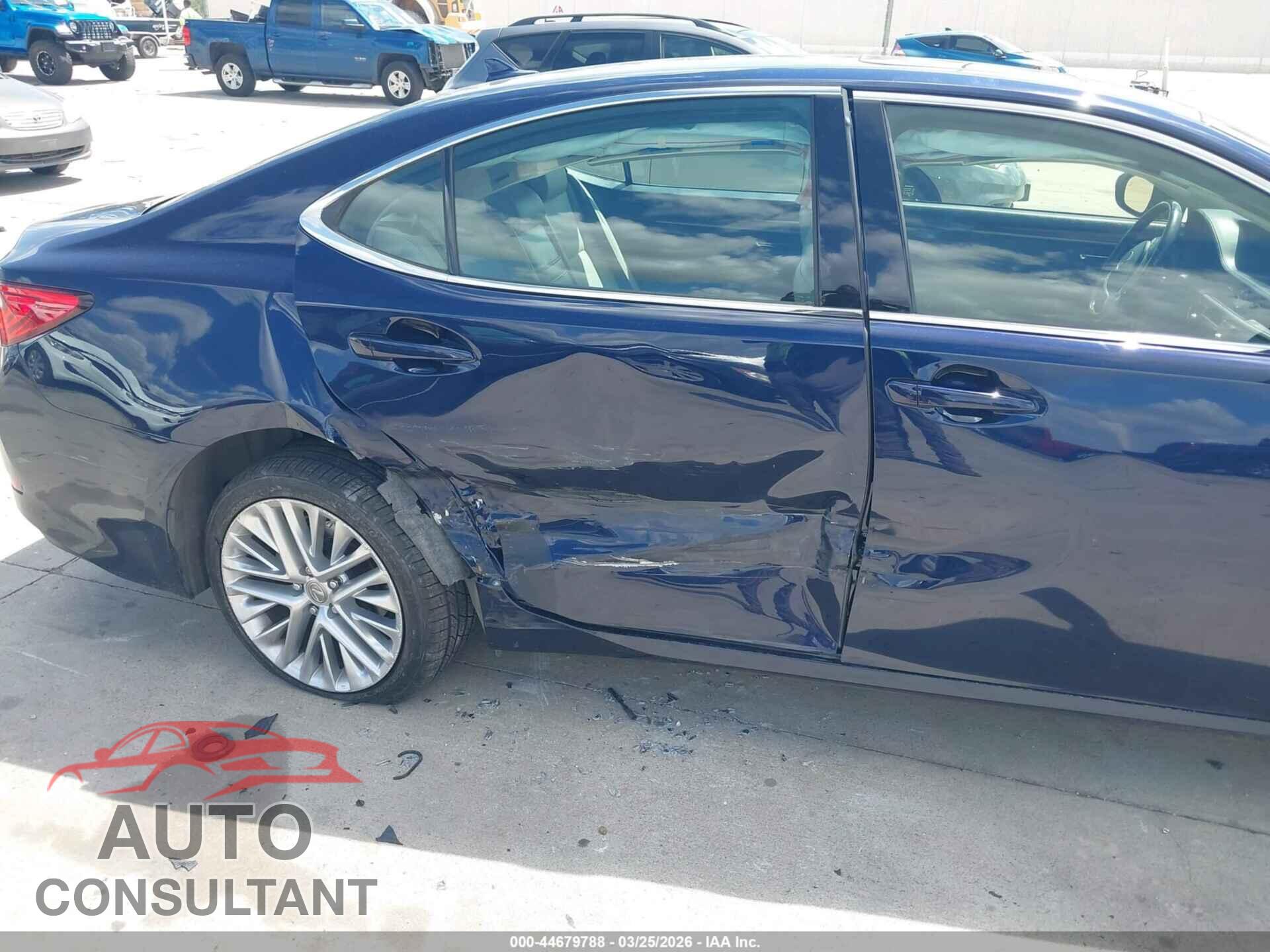 LEXUS ES 350 2013 - JTHBK1GG7D2022551