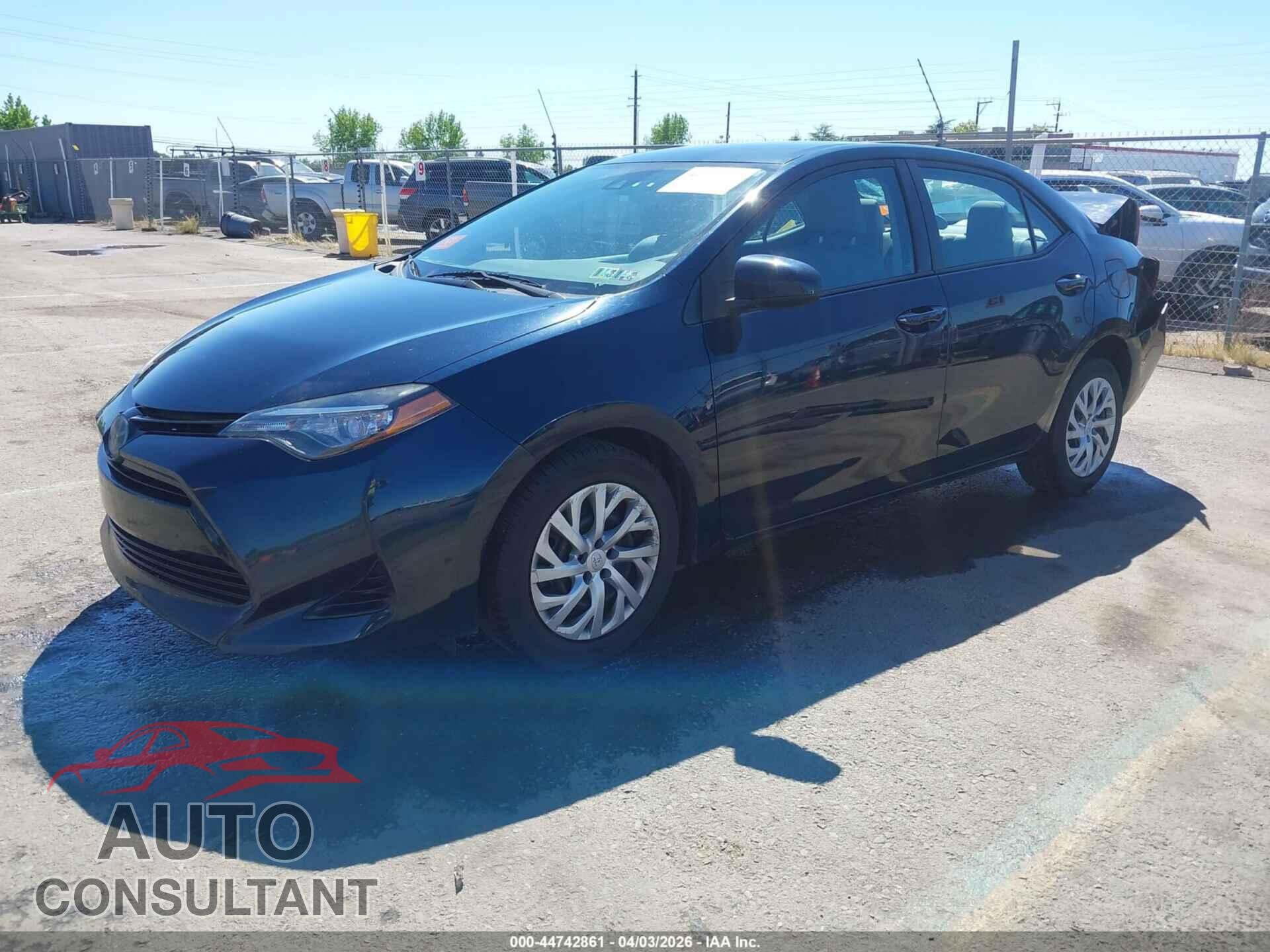 TOYOTA COROLLA 2017 - 2T1BURHE7HC824547