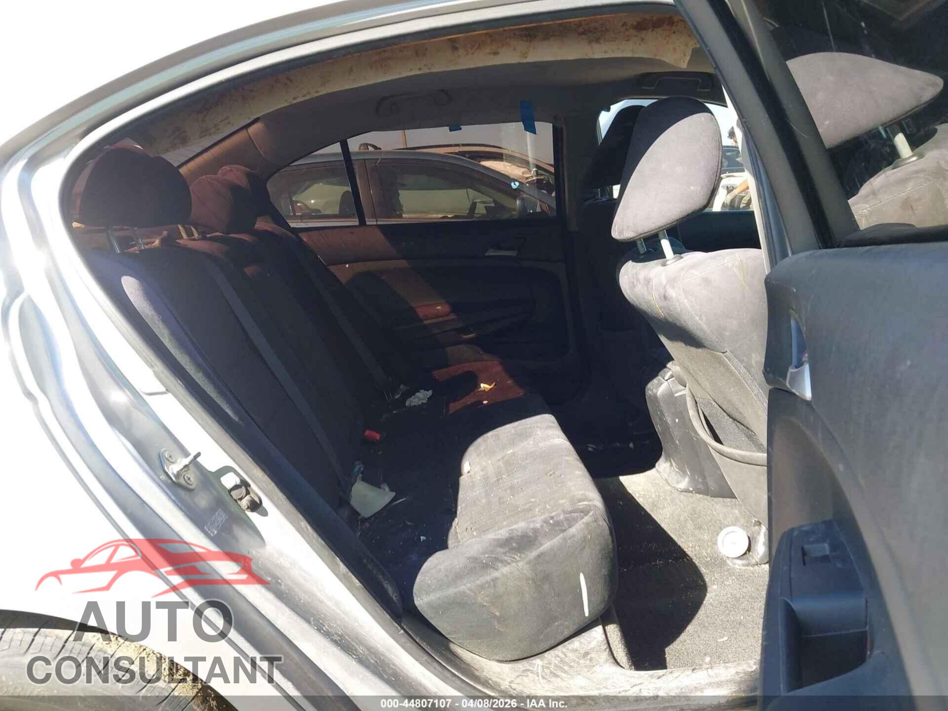HONDA ACCORD 2011 - 1HGCP2F39BA110856