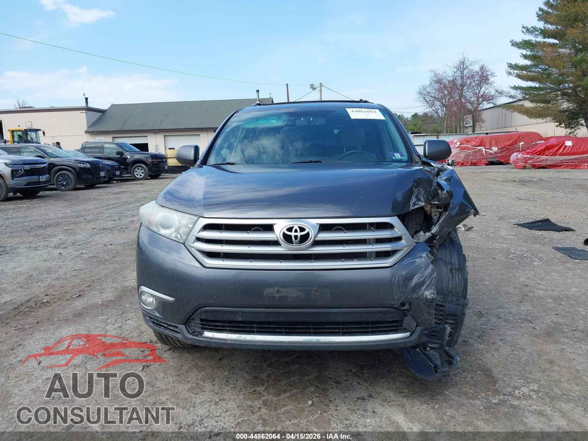 TOYOTA HIGHLANDER 2012 - 5TDBK3EH7CS156542