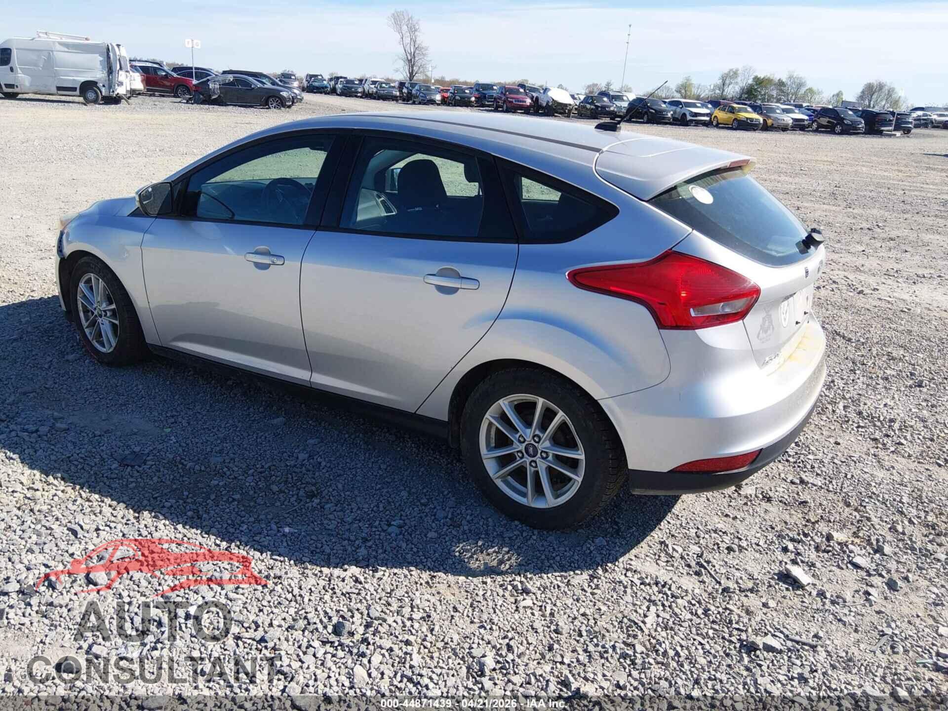 FORD FOCUS 2015 - 1FADP3K21FL249434