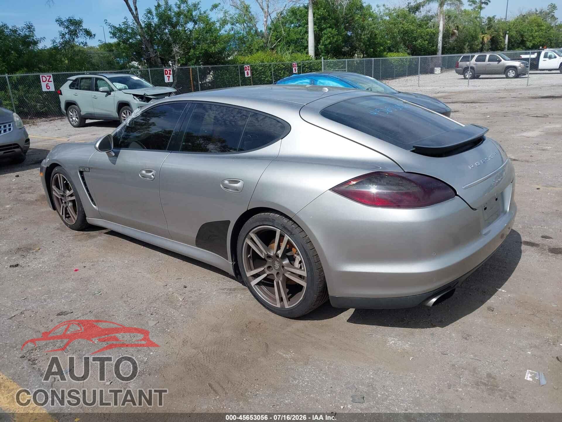 PORSCHE PANAMERA 2013 - WP0AA2A70DL011321