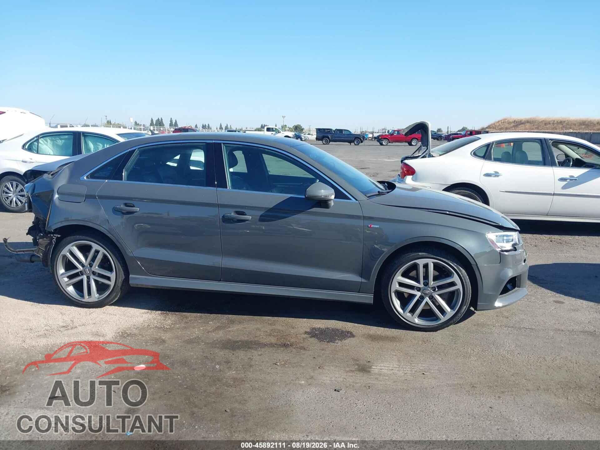 AUDI A3 2017 - WAUJ8GFF8H1045398