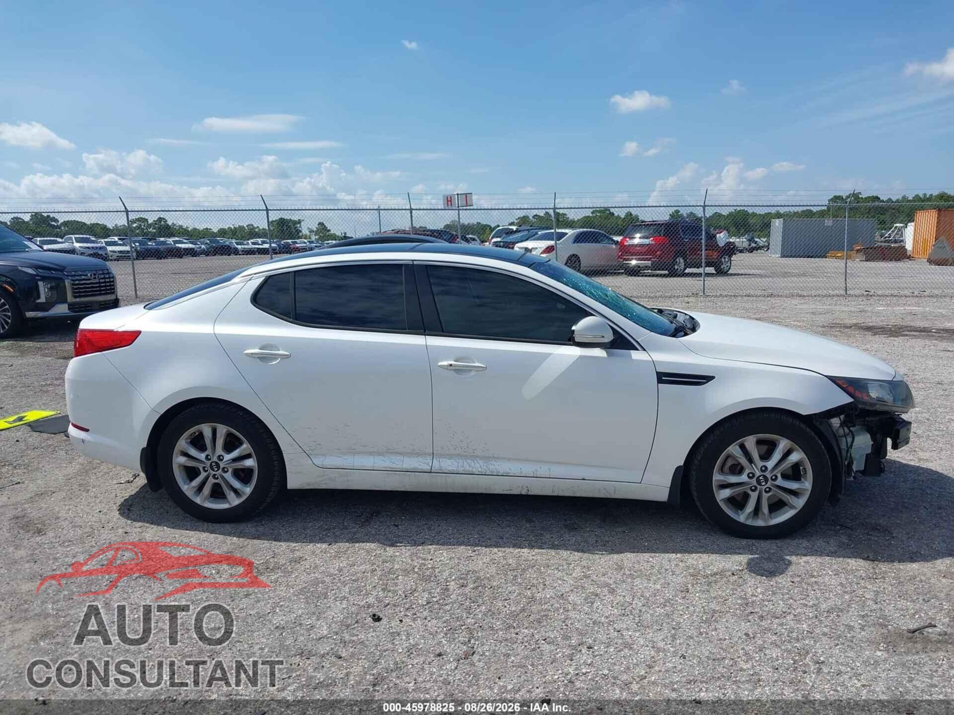 KIA OPTIMA 2011 - KNAGN4A63B5147961
