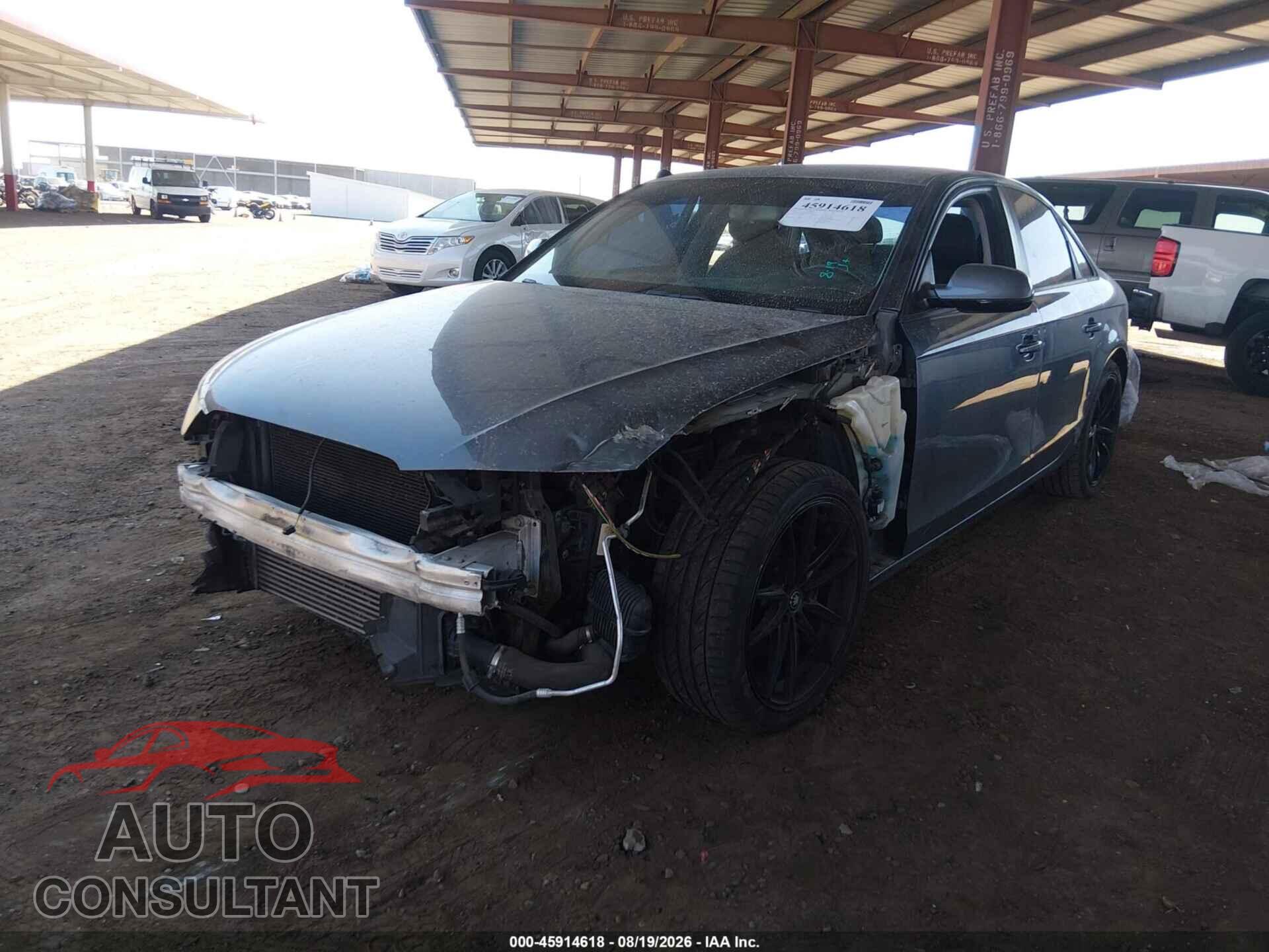 AUDI A4 2013 - WAUAFAFL8DA083040