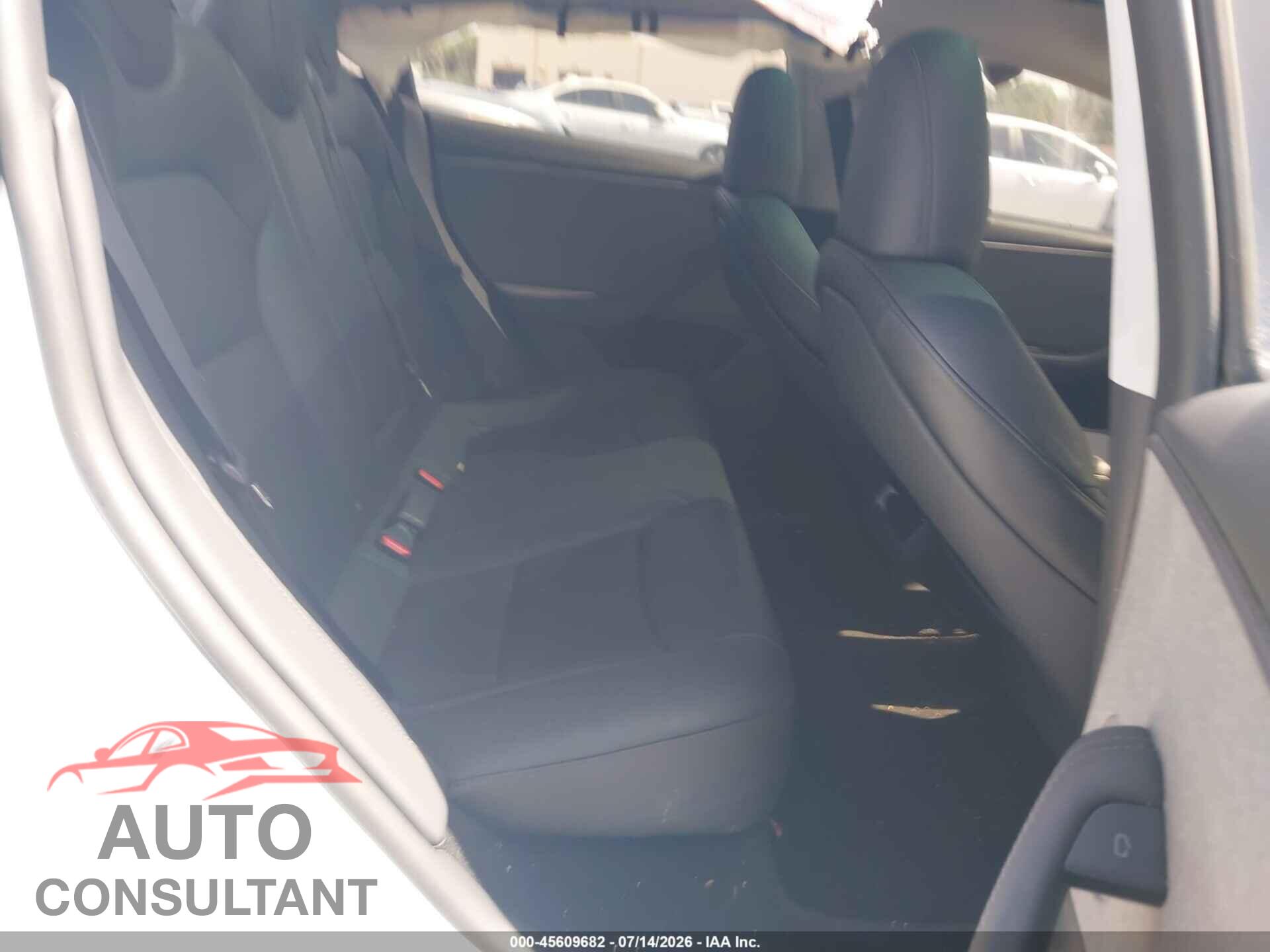 TESLA MODEL 3 2026 - 5YJ3E1EA3TF147540