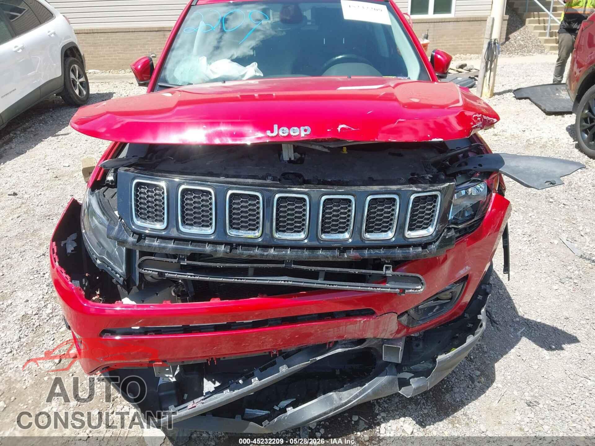 JEEP COMPASS 2018 - 3C4NJDBB3JT470214
