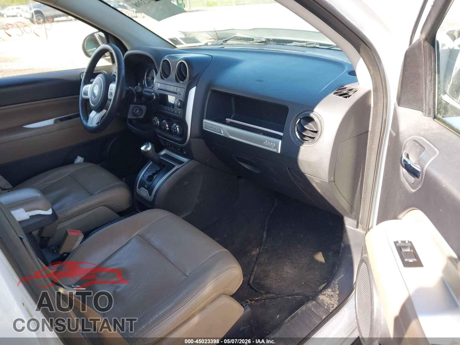 JEEP COMPASS 2015 - 1C4NJDEB3FD216866