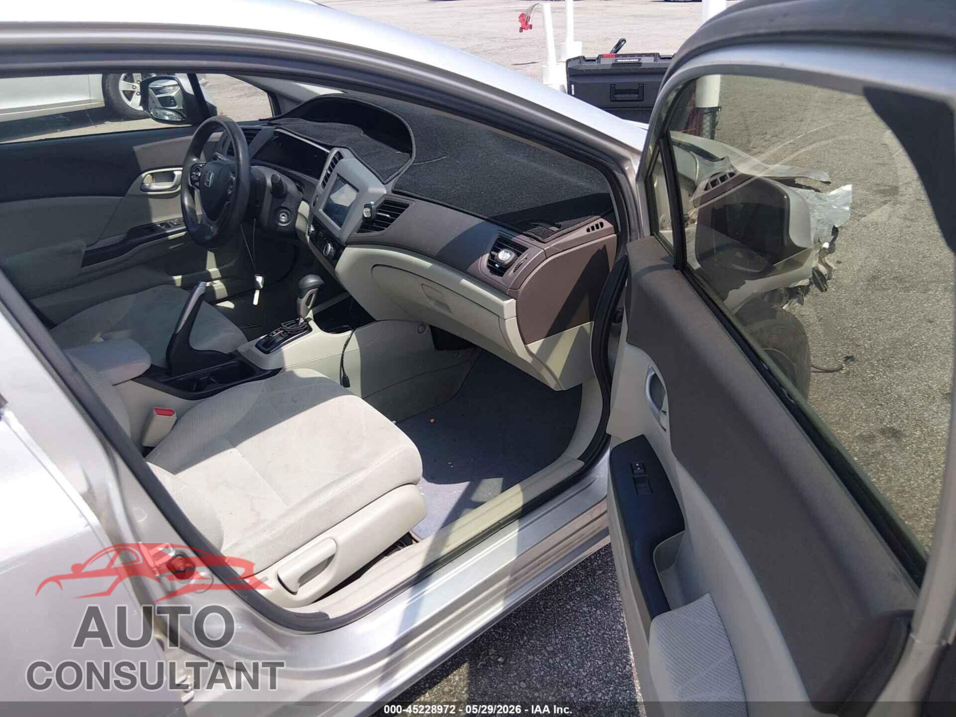 HONDA CIVIC 2012 - 2HGFB2F58CH303063