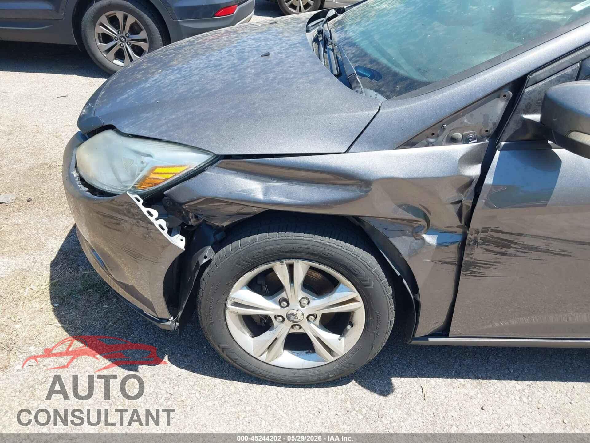 FORD FOCUS 2013 - 1FADP3F27DL351019