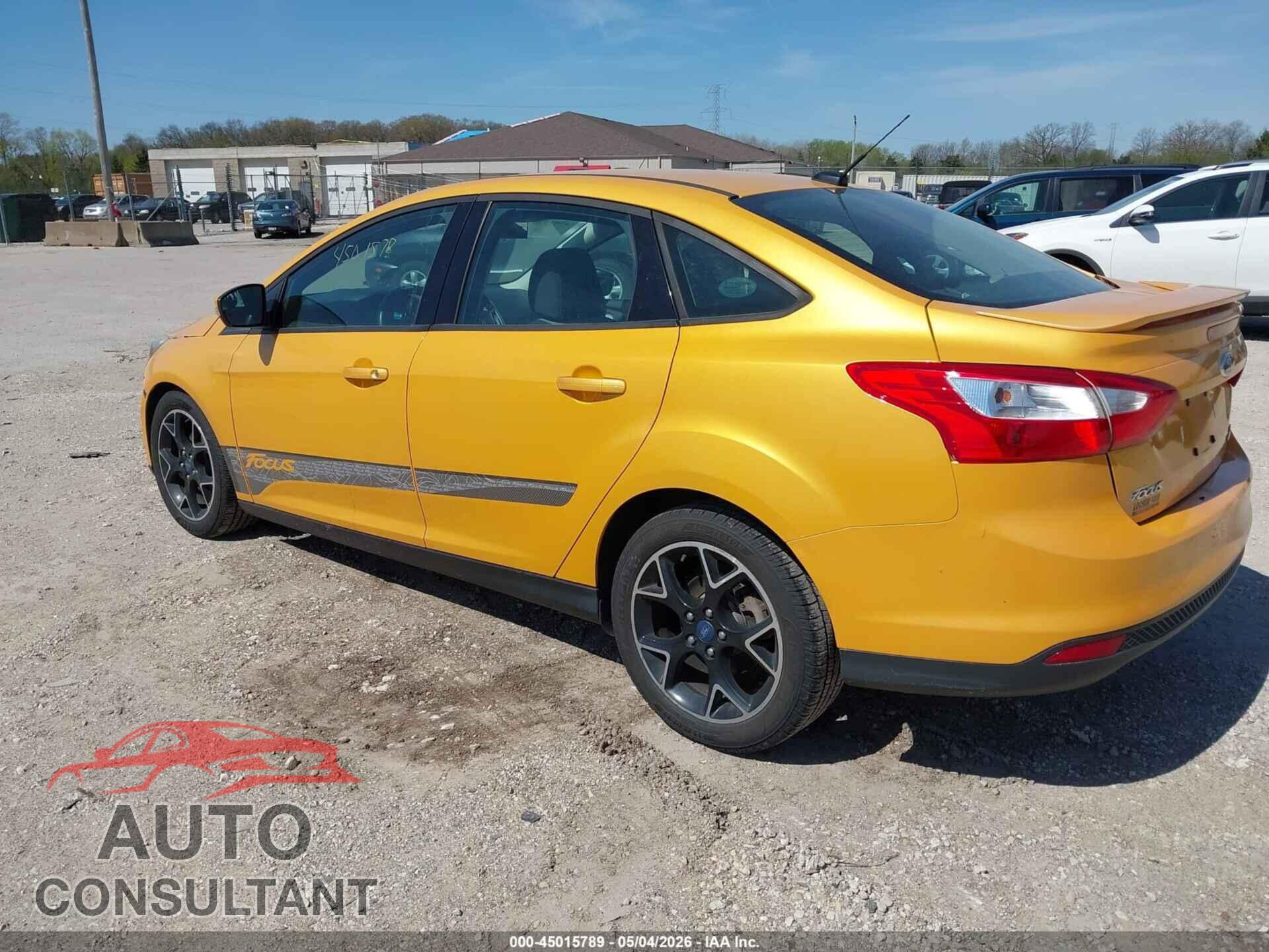 FORD FOCUS 2012 - 1FAHP3F21CL446255