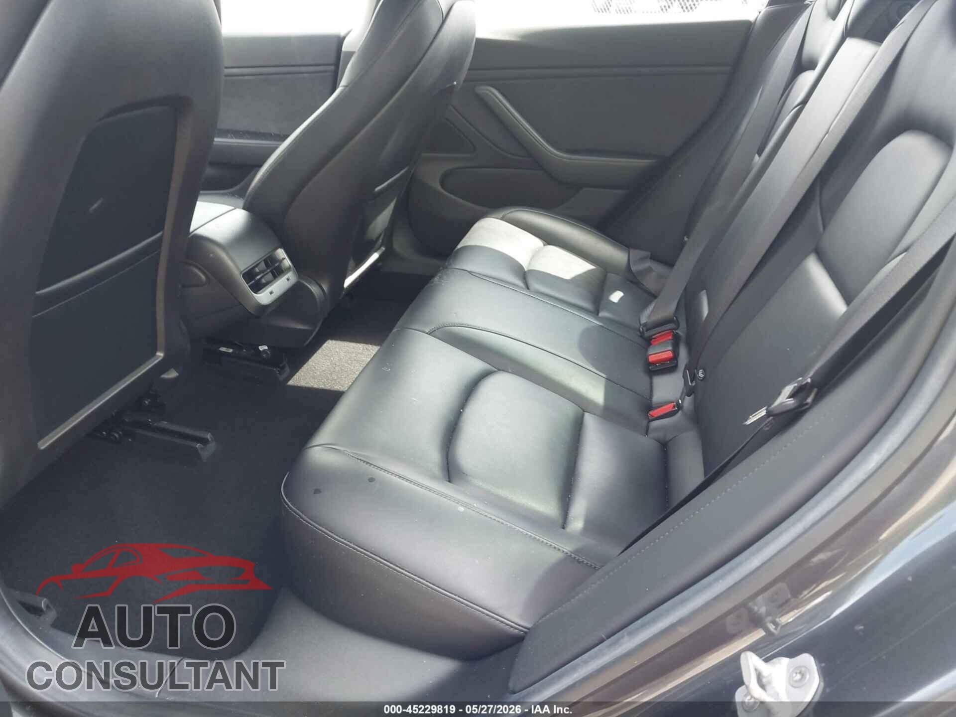 TESLA MODEL 3 2018 - 5YJ3E1EA2JF057969