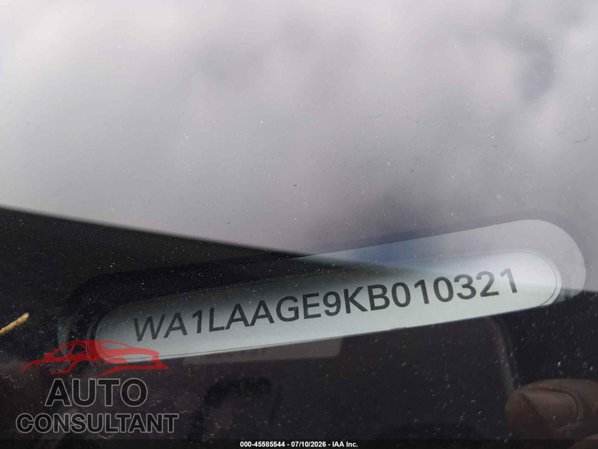 AUDI E-TRON 2019 - WA1LAAGE9KB010321