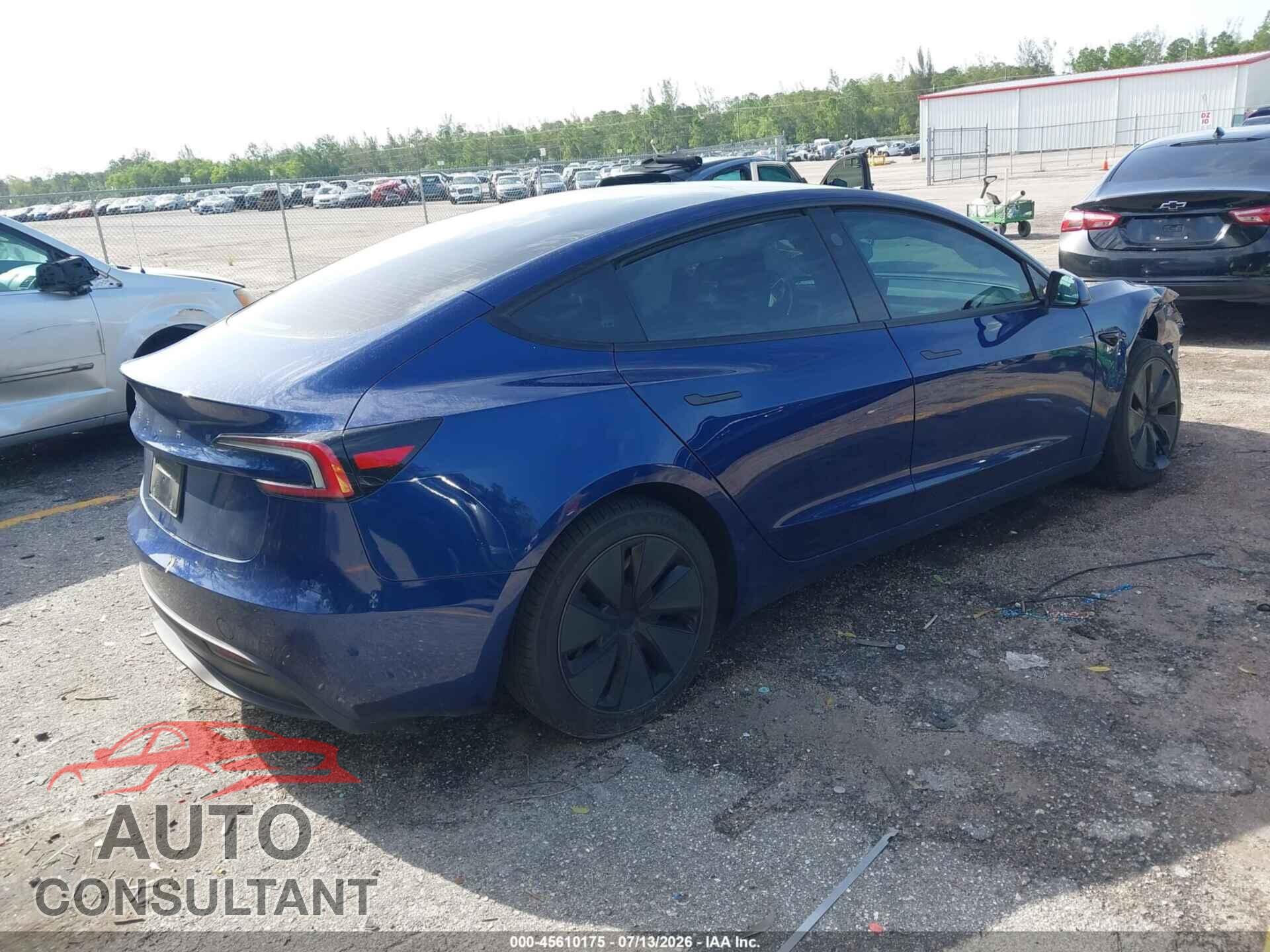 TESLA MODEL 3 2025 - 5YJ3E1EA7SF010213