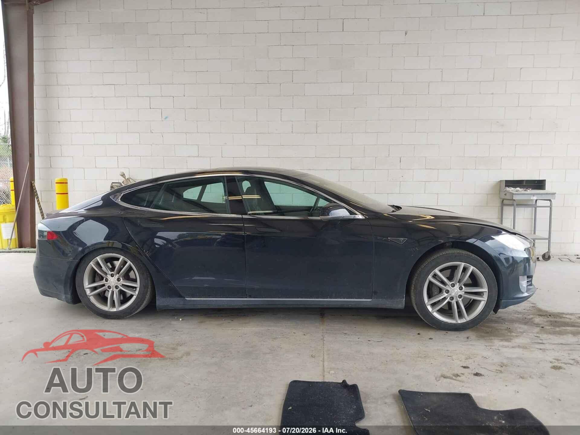 TESLA MODEL S 2016 - 5YJSA1E21GF121332