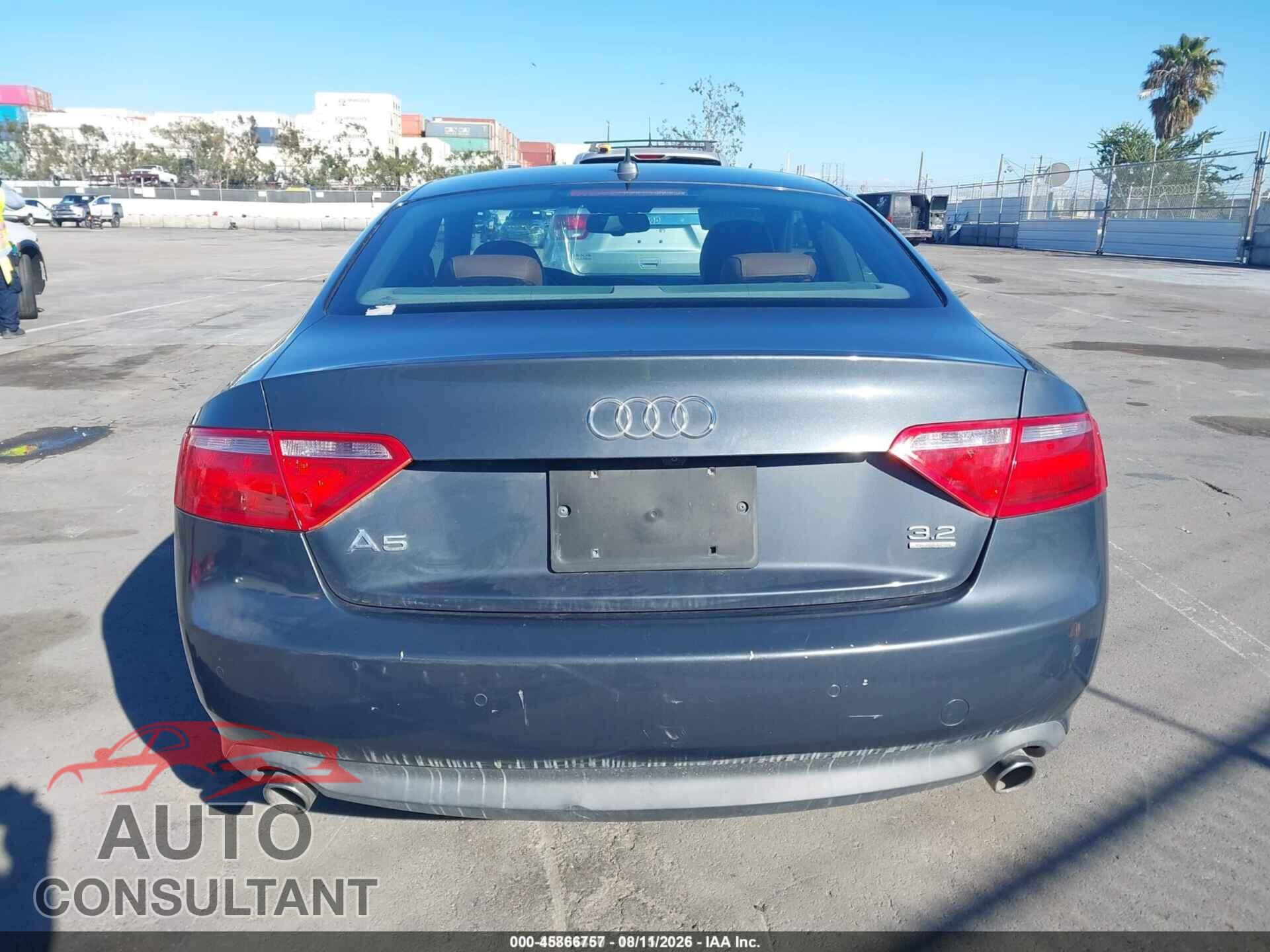 AUDI A5 2009 - WAUDK78T09A007215