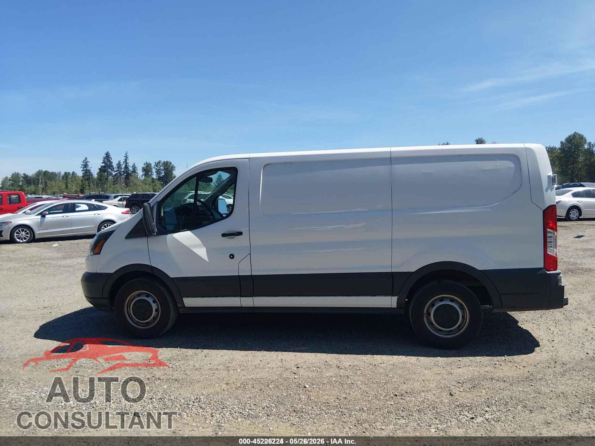 FORD TRANSIT-150 2018 - 1FTYE1ZM3JKB42459
