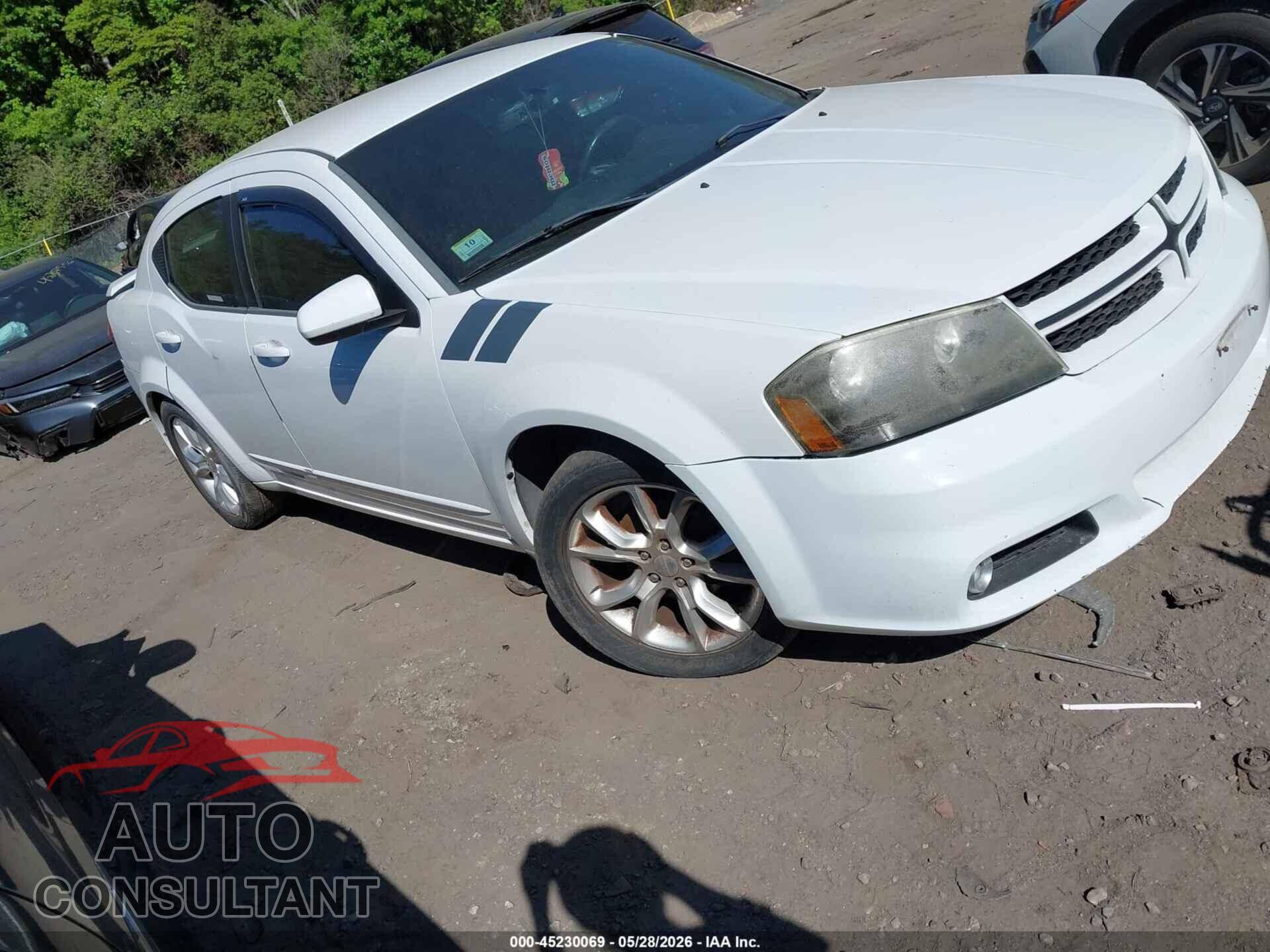 DODGE AVENGER 2013 - 1C3CDZBG6DN590802