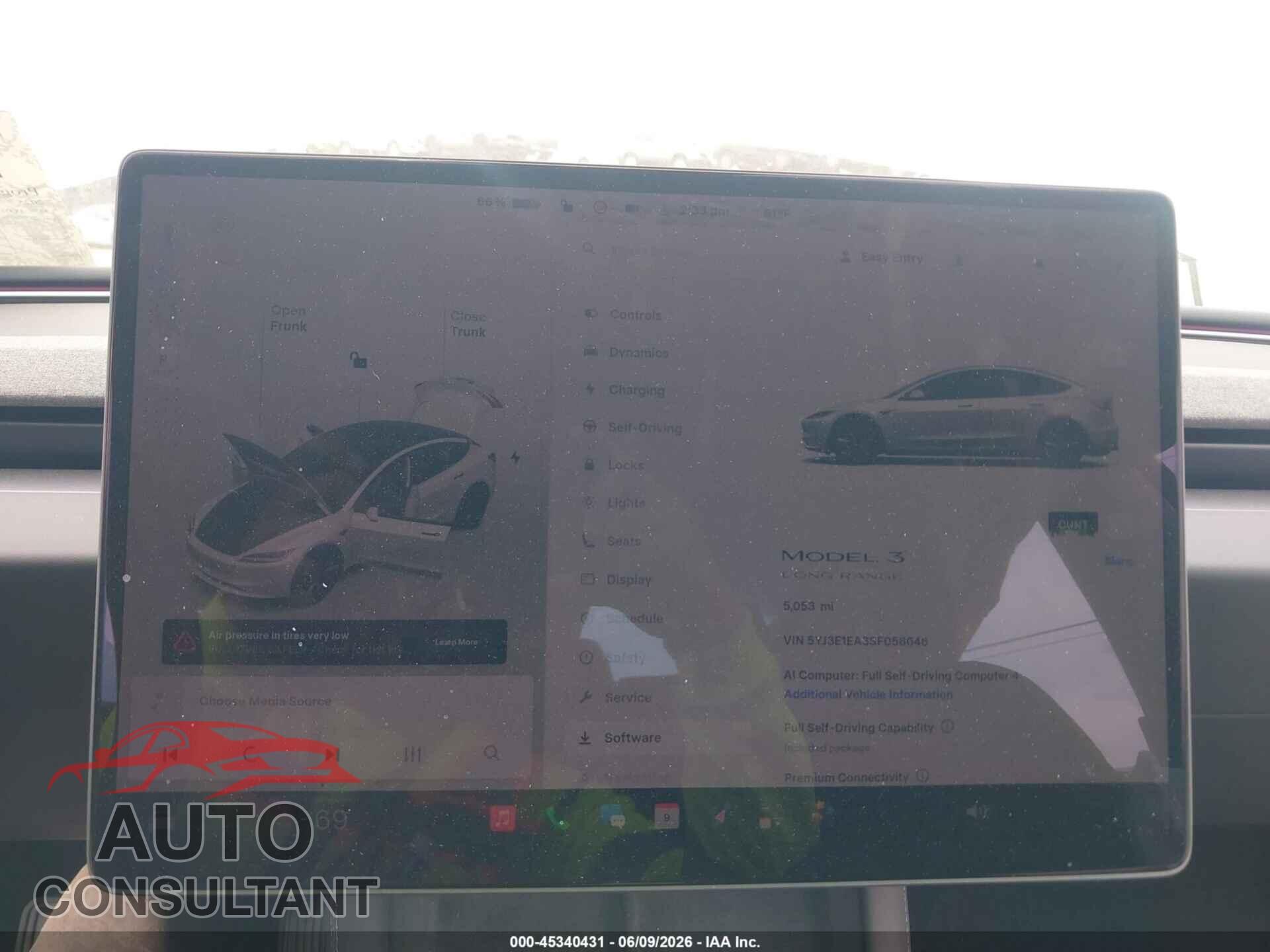 TESLA MODEL 3 2025 - 5YJ3E1EA3SF058646