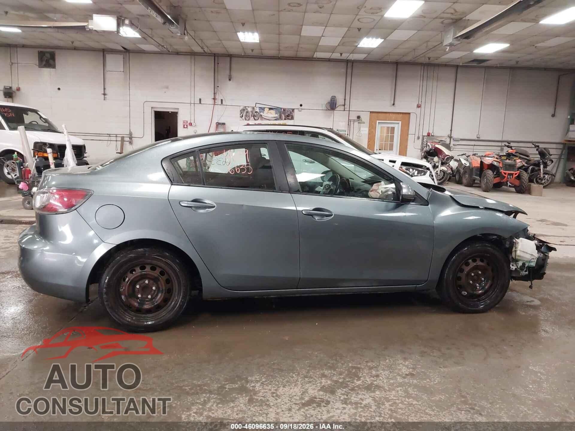 MAZDA MAZDA3 2012 - JM1BL1UG2C1555933
