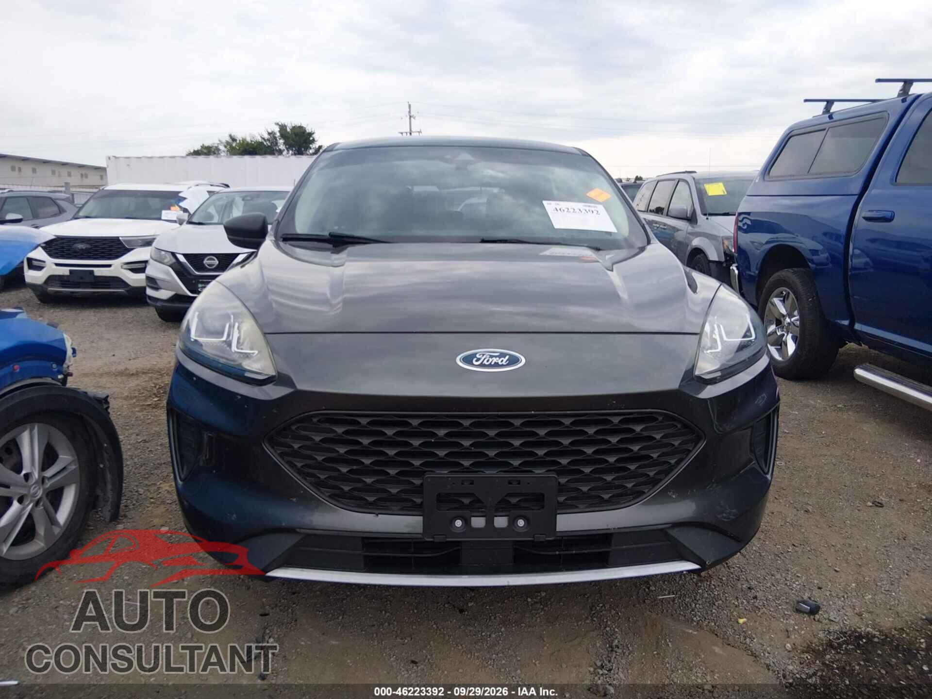 FORD ESCAPE 2020 - 1FMCU0F68LUA33611