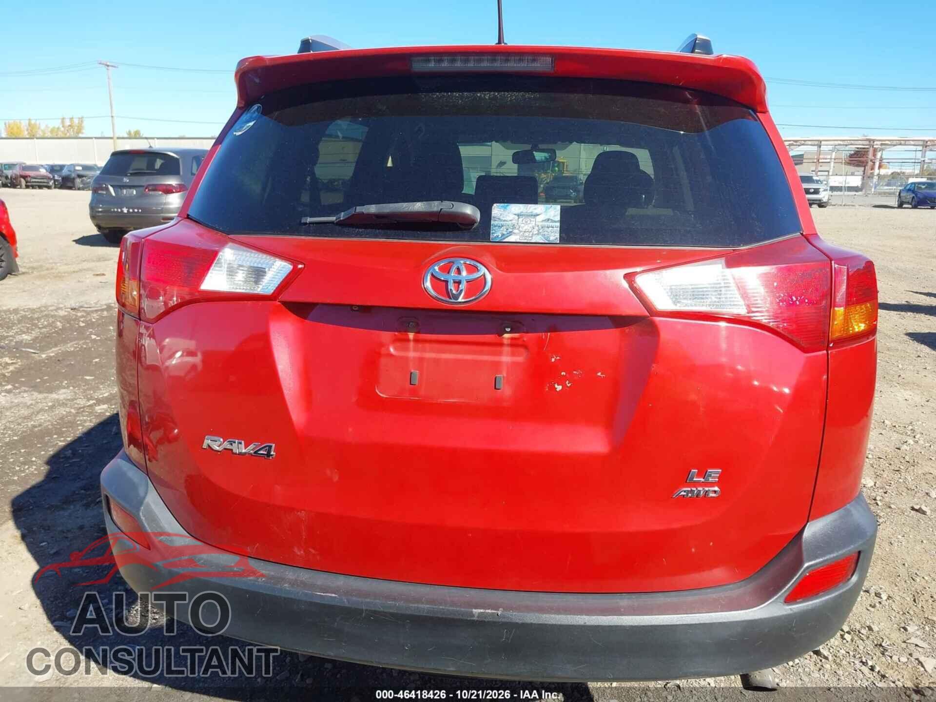 TOYOTA RAV4 2015 - JTMBFREV7FJ022970
