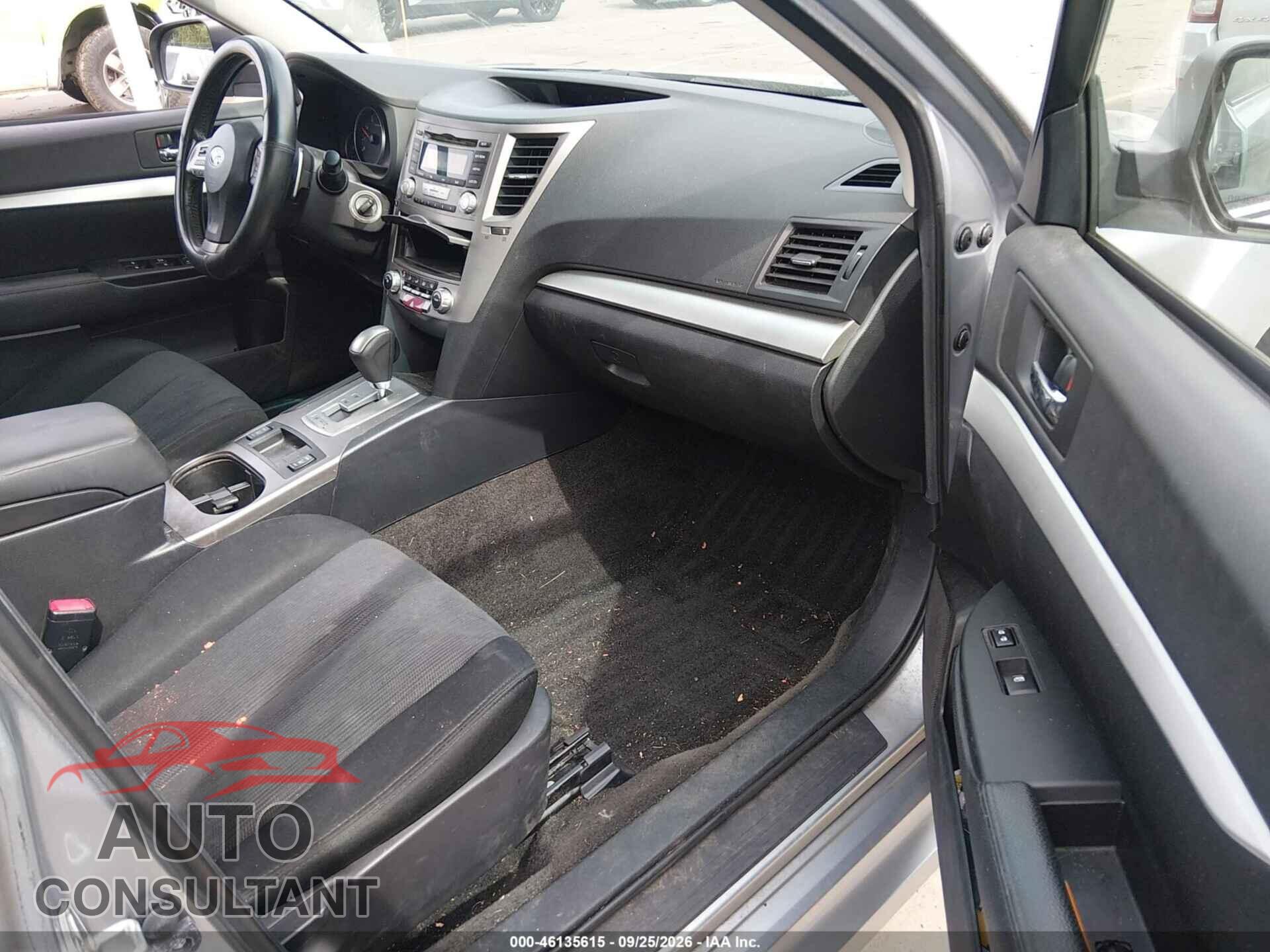 SUBARU LEGACY 2013 - 4S3BMBC64D3011502