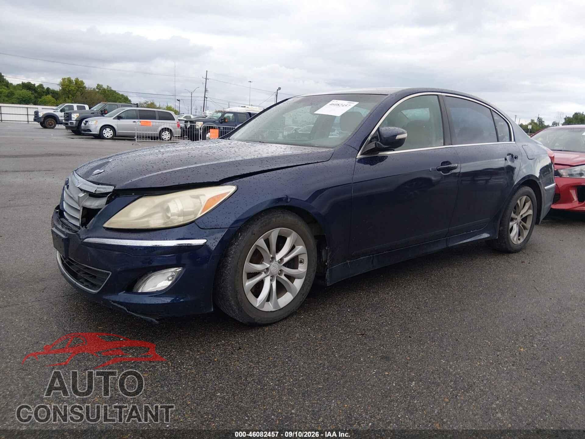HYUNDAI GENESIS 2013 - KMHGC4DD8DU215520