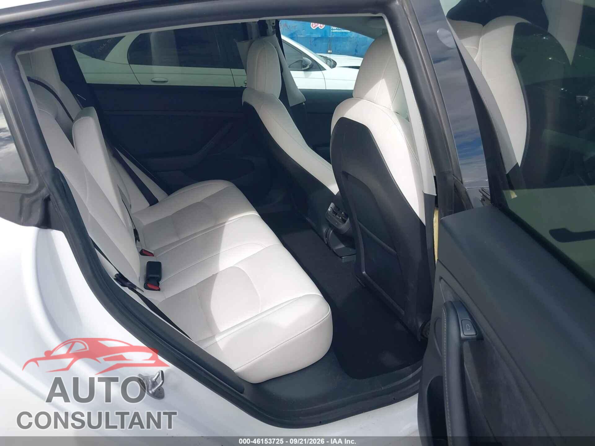 TESLA MODEL 3 2021 - 5YJ3E1EA3MF018411