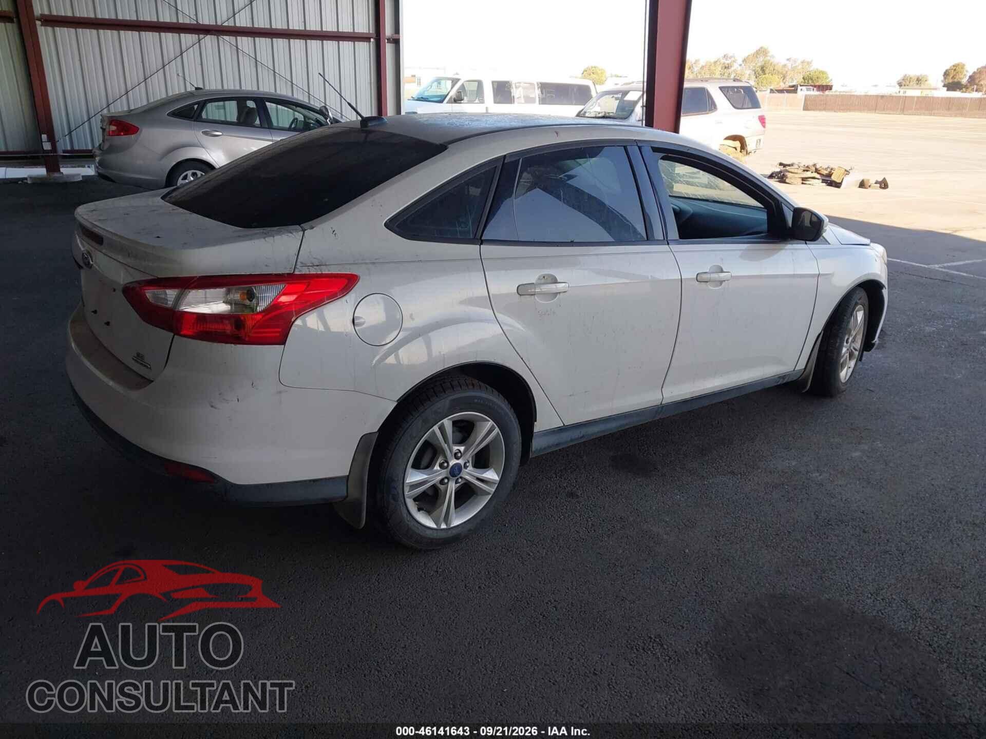 FORD FOCUS 2014 - 1FADP3F21EL375527