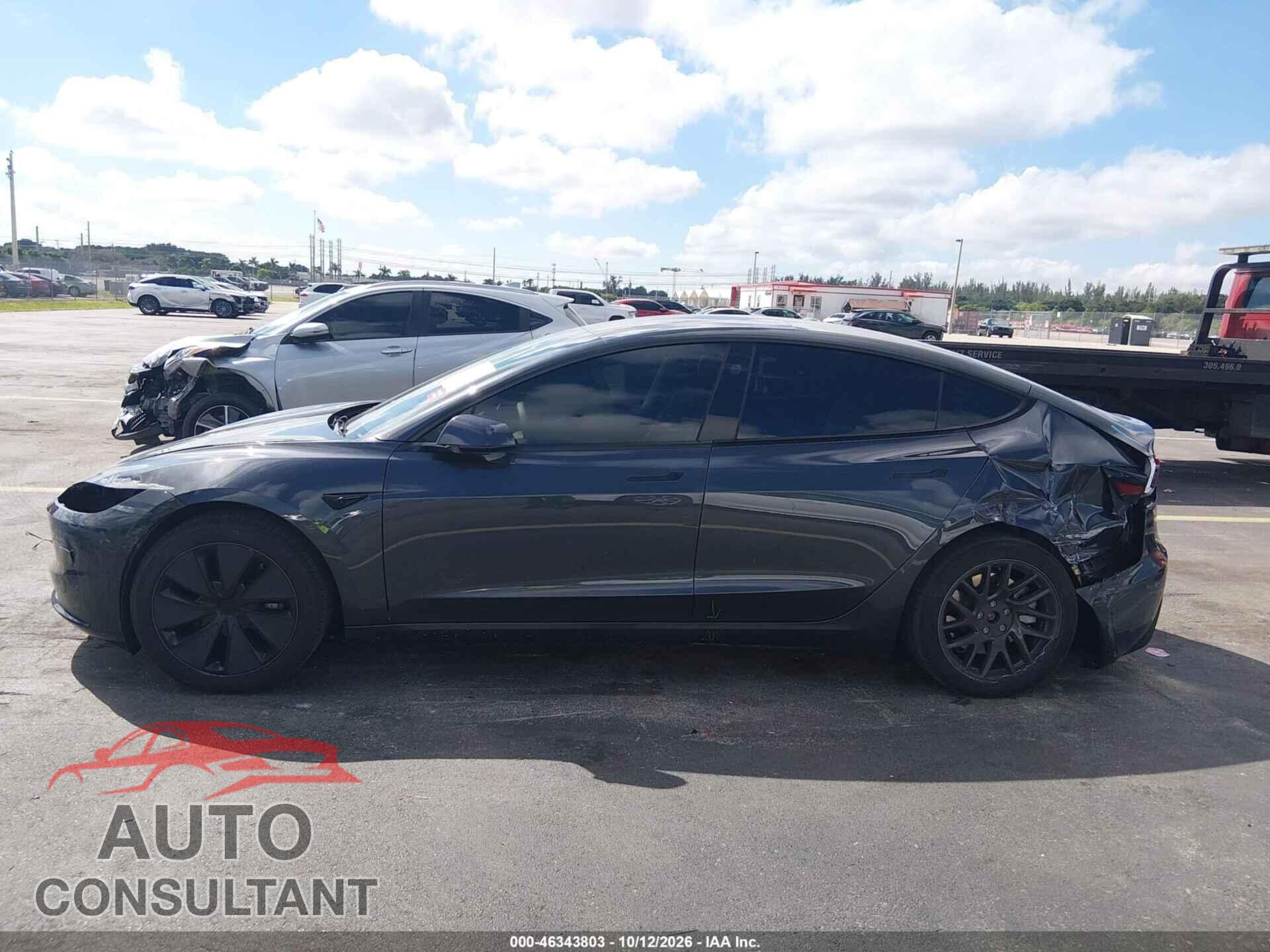 TESLA MODEL 3 2025 - 5YJ3E1EA9SF976952