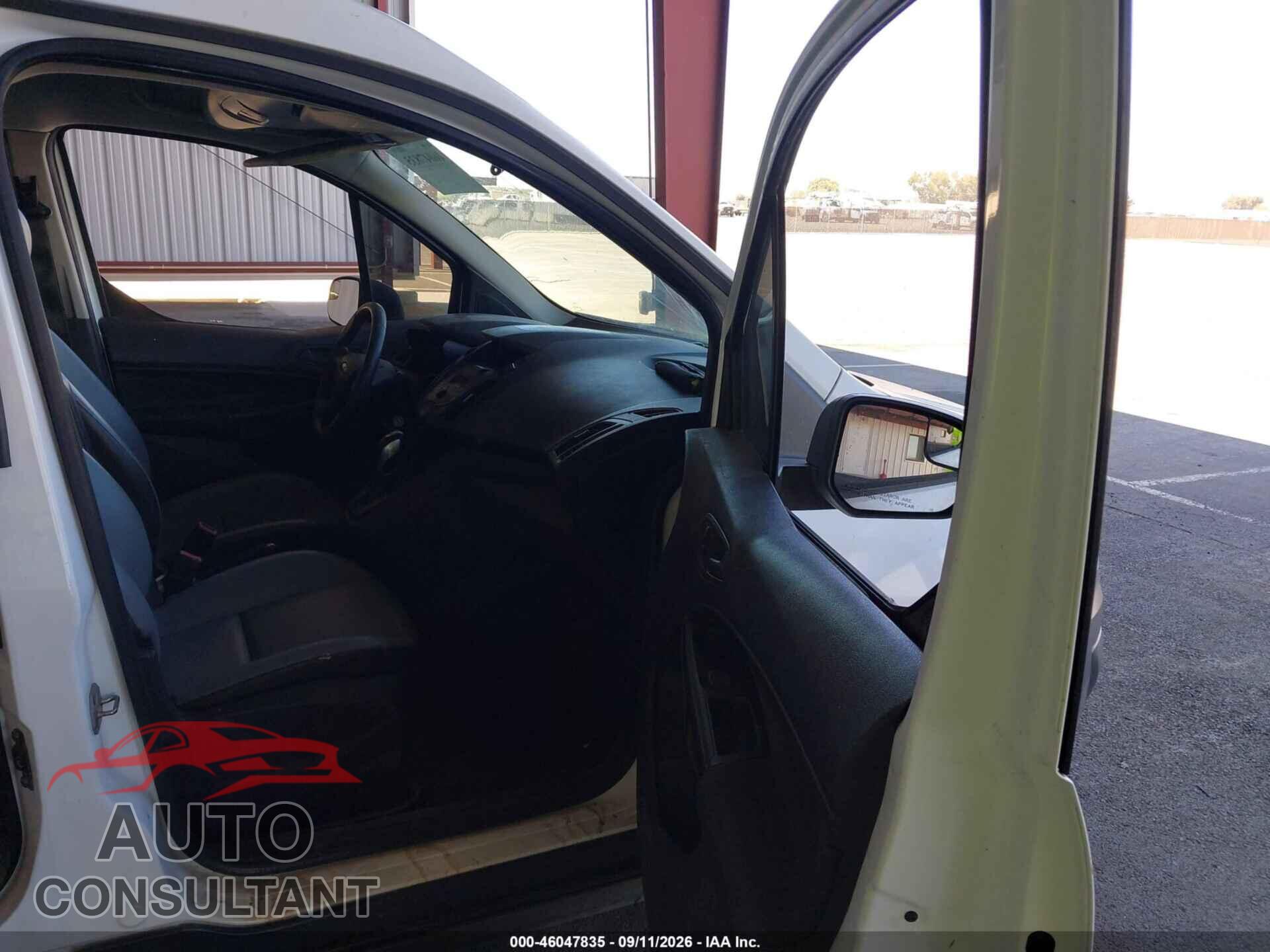 FORD TRANSIT CONNECT 2015 - NM0LS7E73F1212042