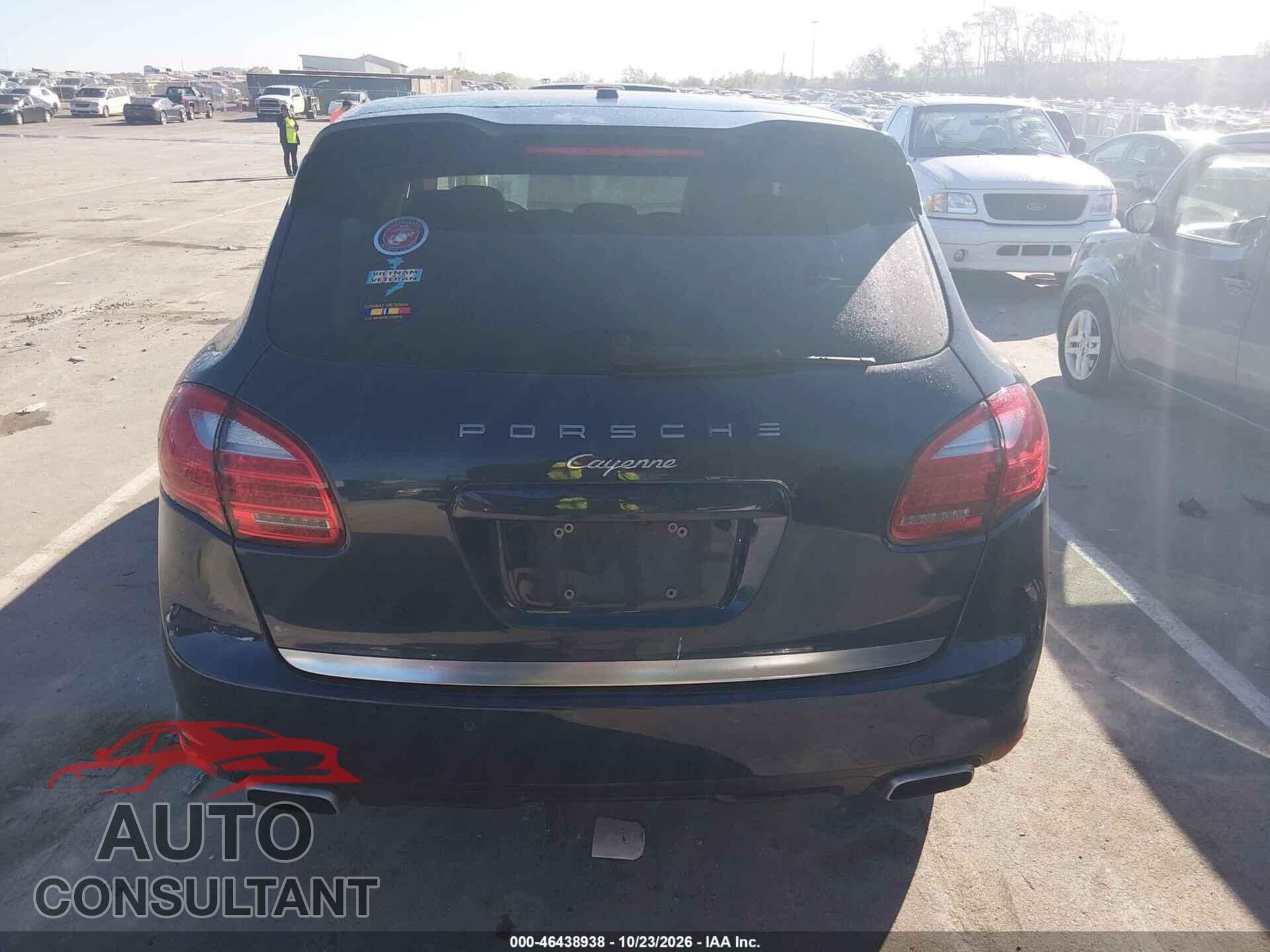 PORSCHE CAYENNE 2014 - WP1AA2A25ELA00089