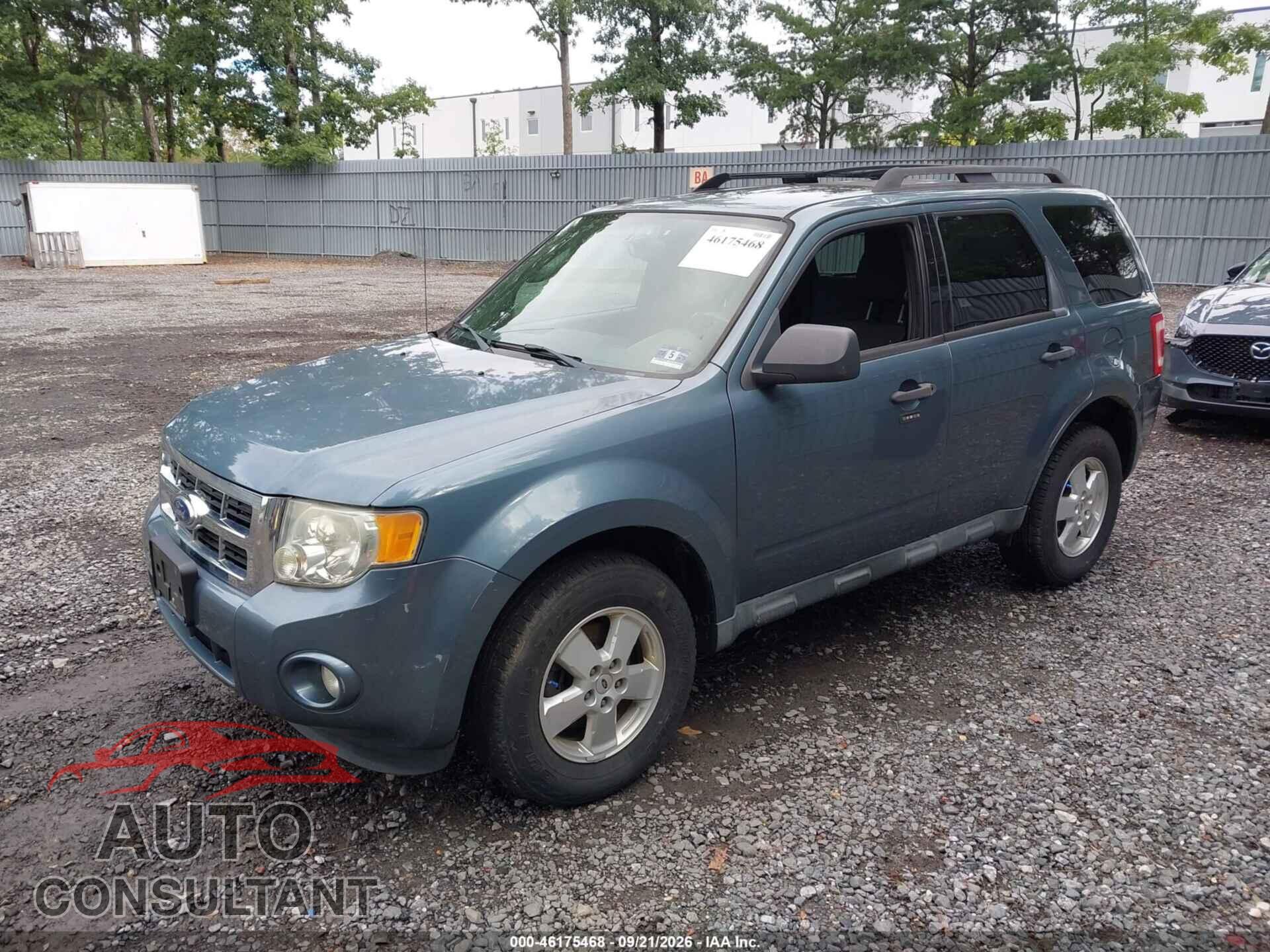 FORD ESCAPE 2011 - 1FMCU0D74BKC27705