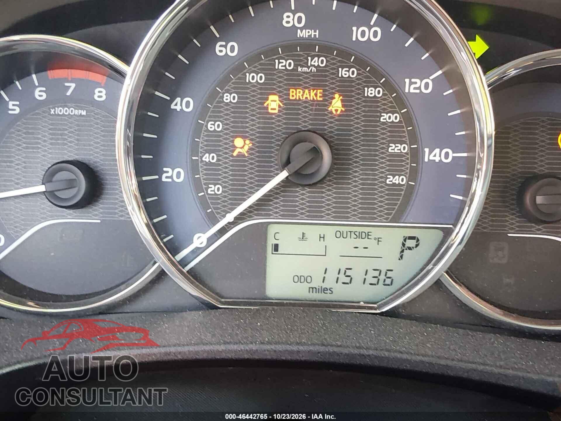 TOYOTA COROLLA 2015 - 5YFBPRHE1FP290305
