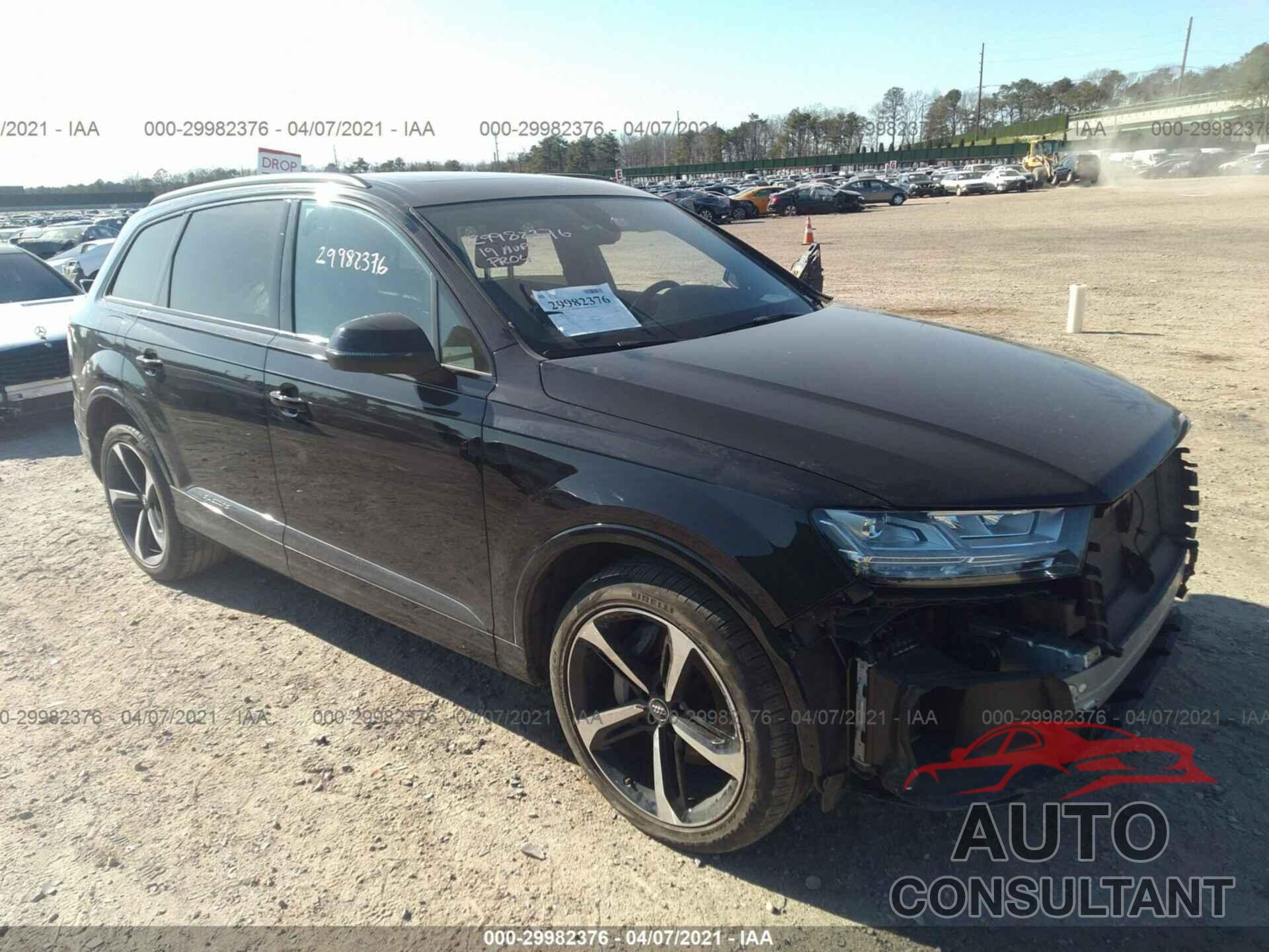 AUDI Q7 2019 - WA1VAAF7XKD026592