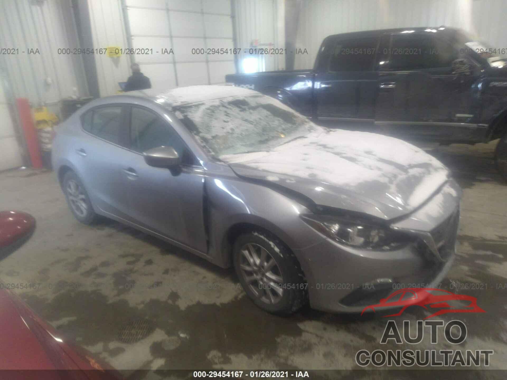 MAZDA MAZDA3 2016 - JM1BM1U79G1332470