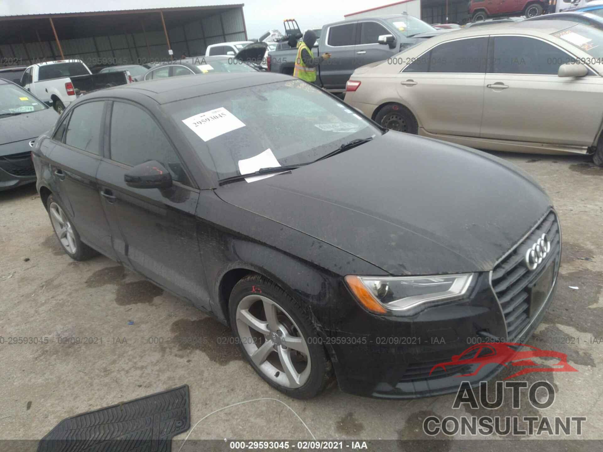 AUDI A3 2016 - WAUA7GFF7G1035477