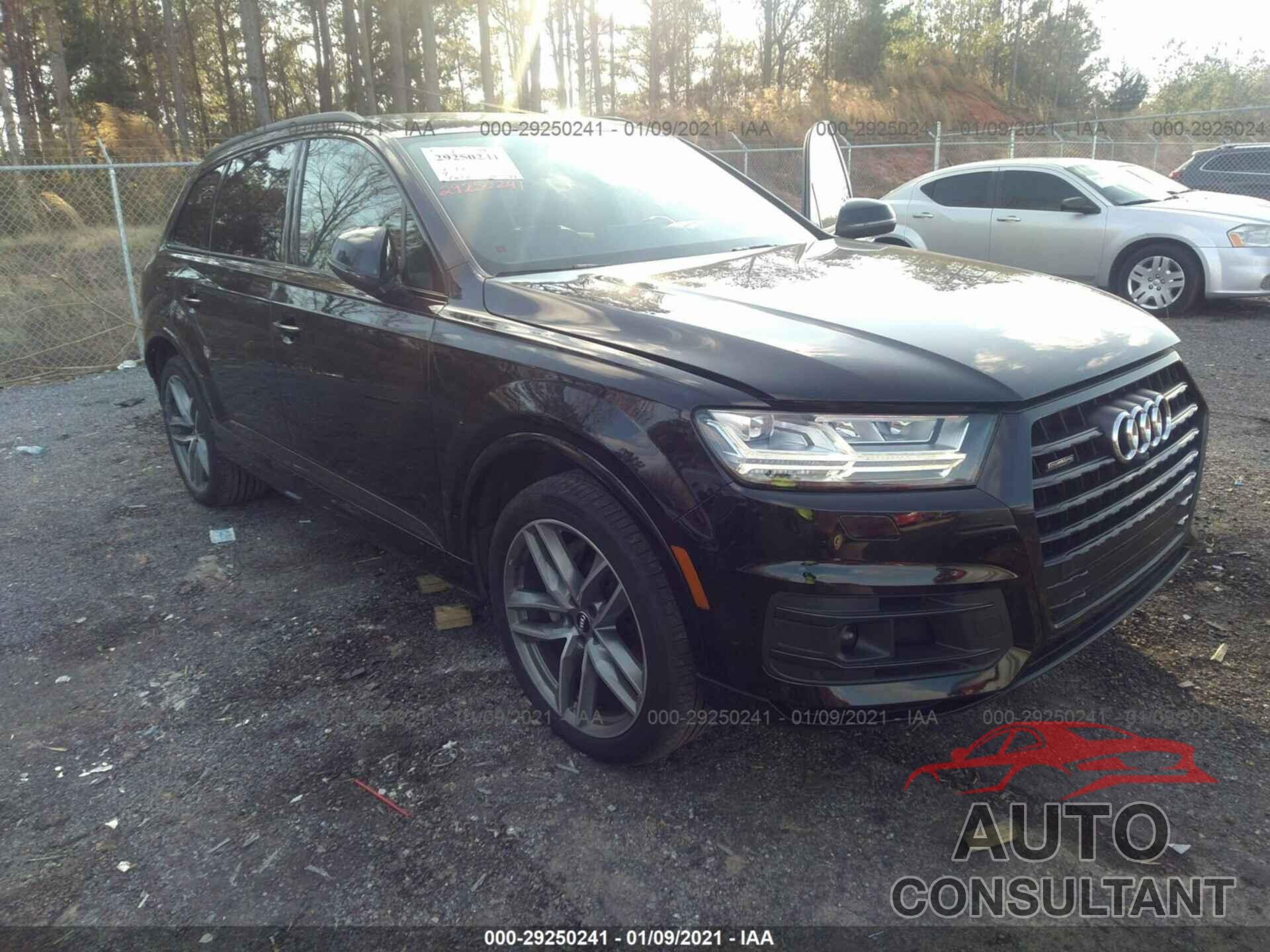 AUDI Q7 2017 - WA1VAAF71HD036677