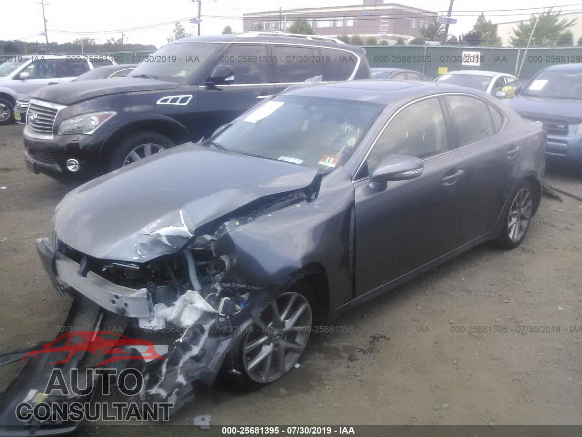 LEXUS IS 2013 - JTHCF5C2XD5063846
