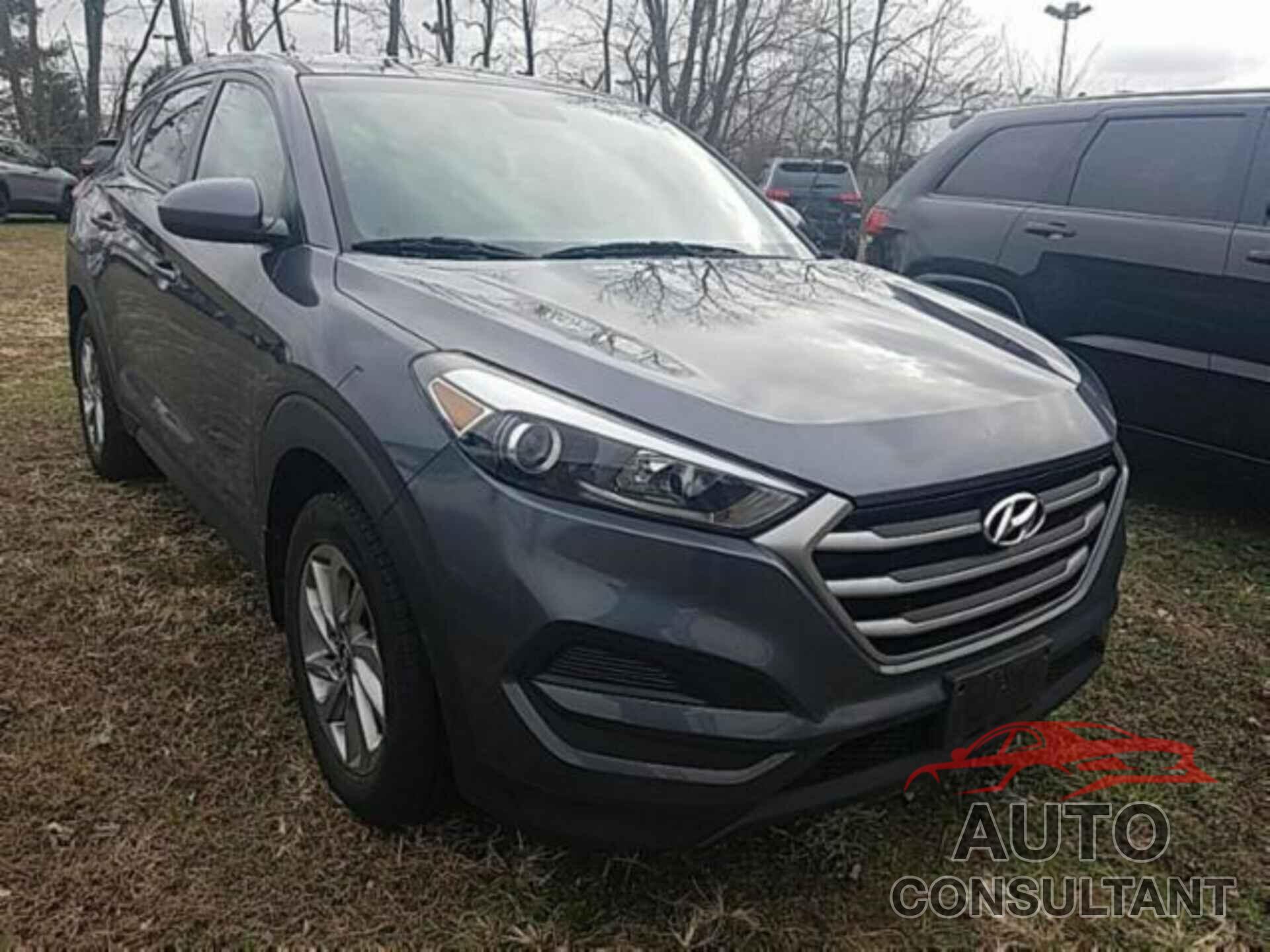 HYUNDAI TUCSON 2018 - KM8J2CA45JU609902