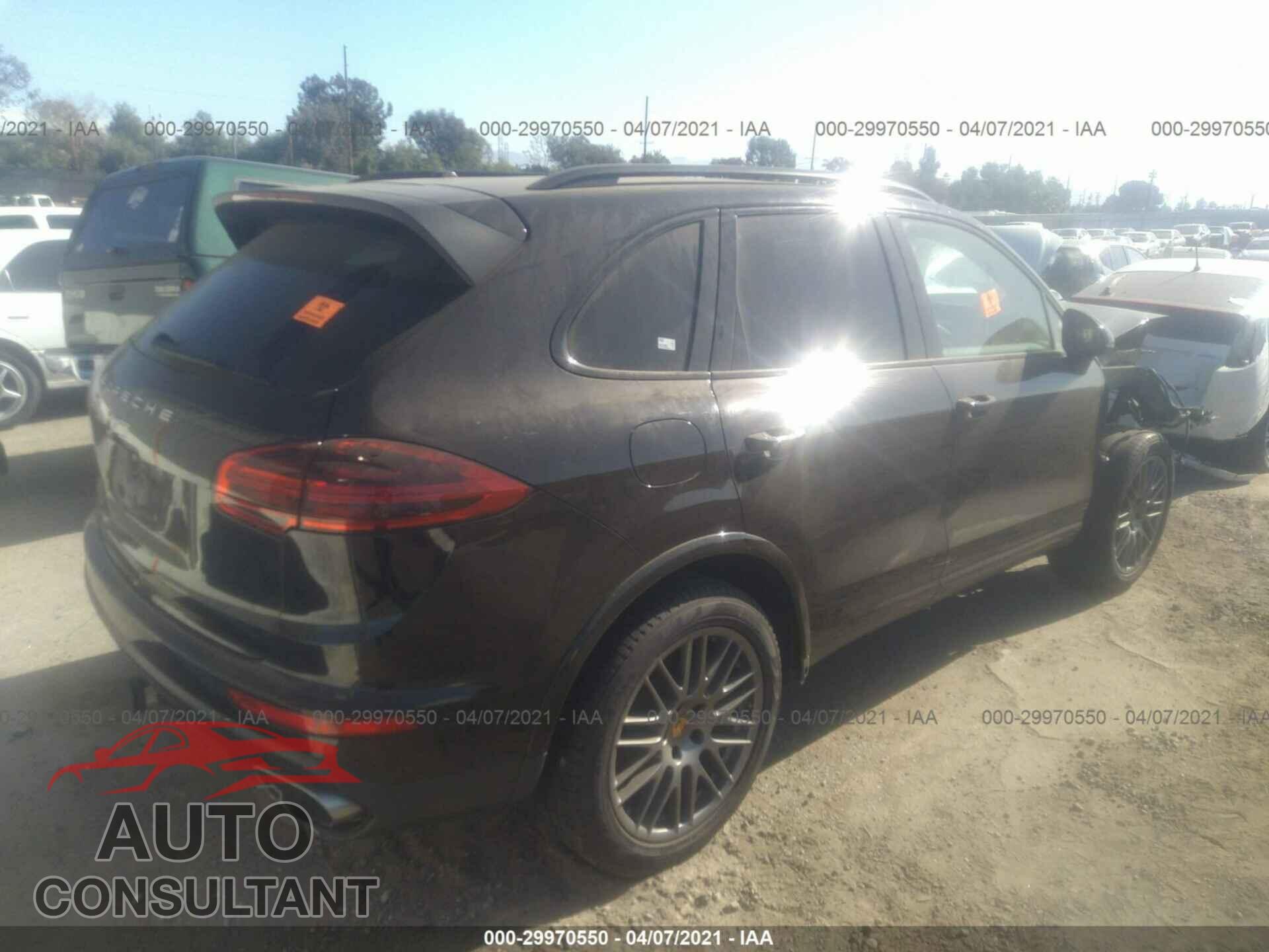 PORSCHE CAYENNE 2017 - WP1AA2A2XHKA84646