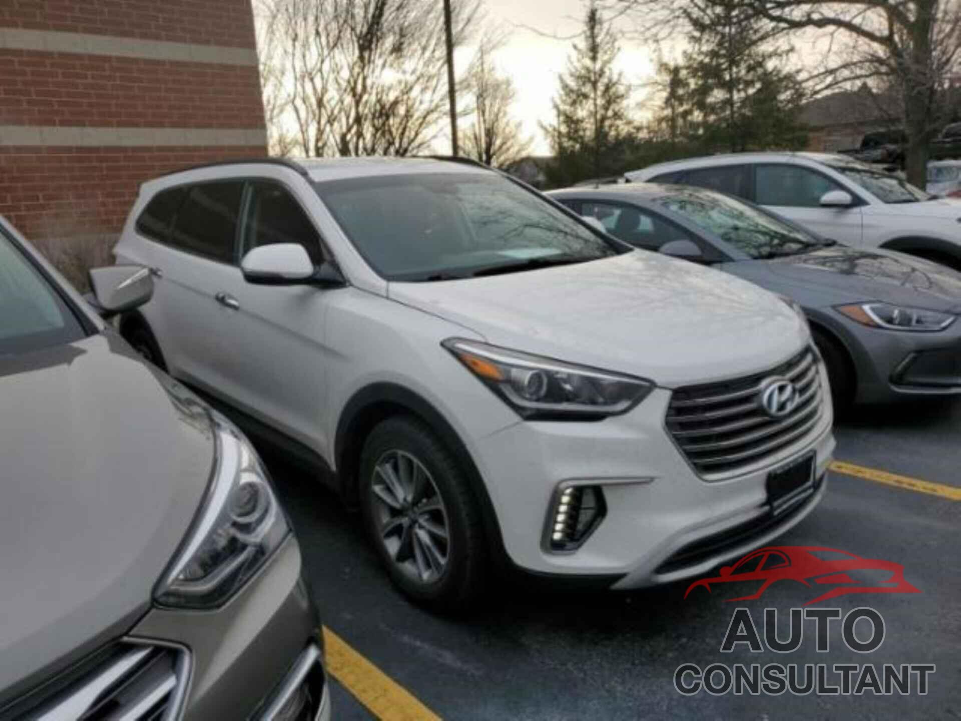 HYUNDAI SANTA FE 2018 - KM8SNDHF0JU268000
