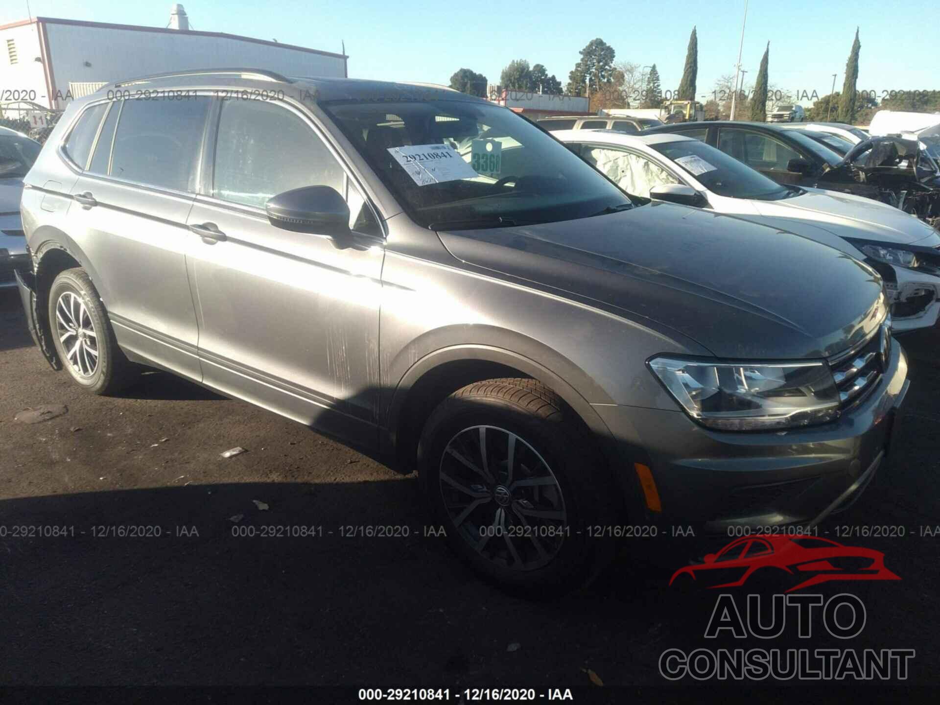 VOLKSWAGEN TIGUAN 2019 - 3VV3B7AXXKM129263