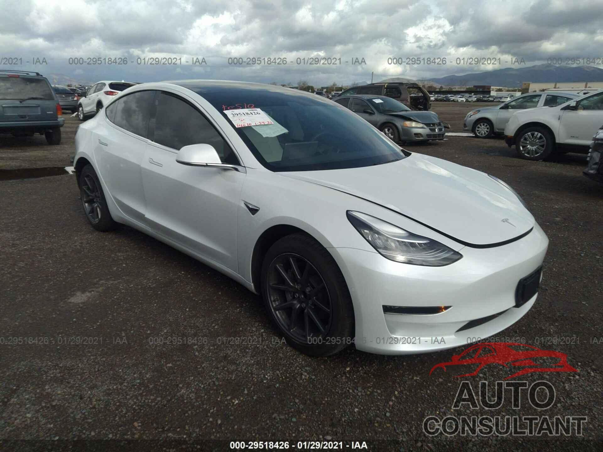 TESLA MODEL 3 2020 - 5YJ3E1EAXLF615327