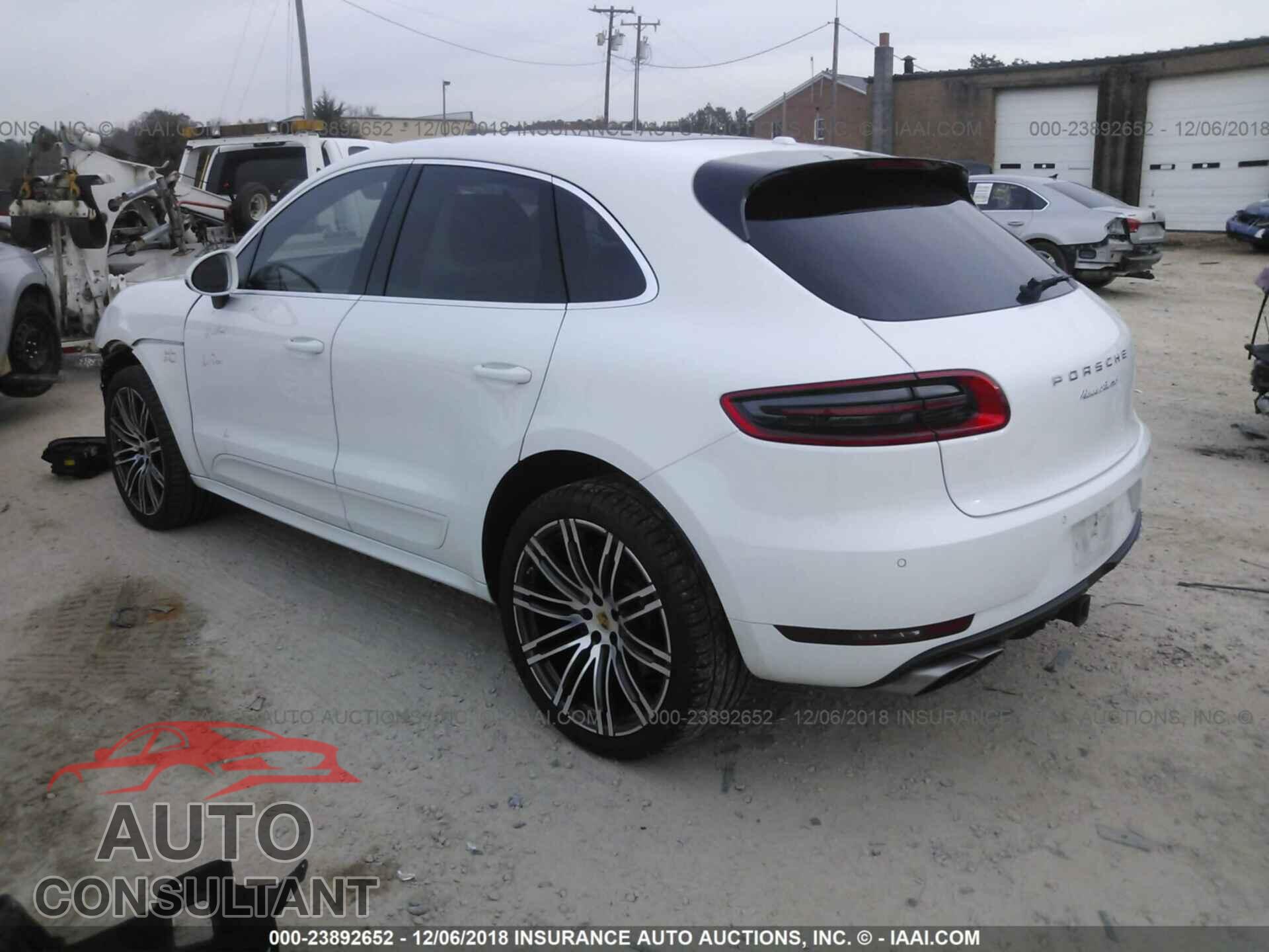 PORSCHE MACAN 2015 - WP1AF2A54FLB90464